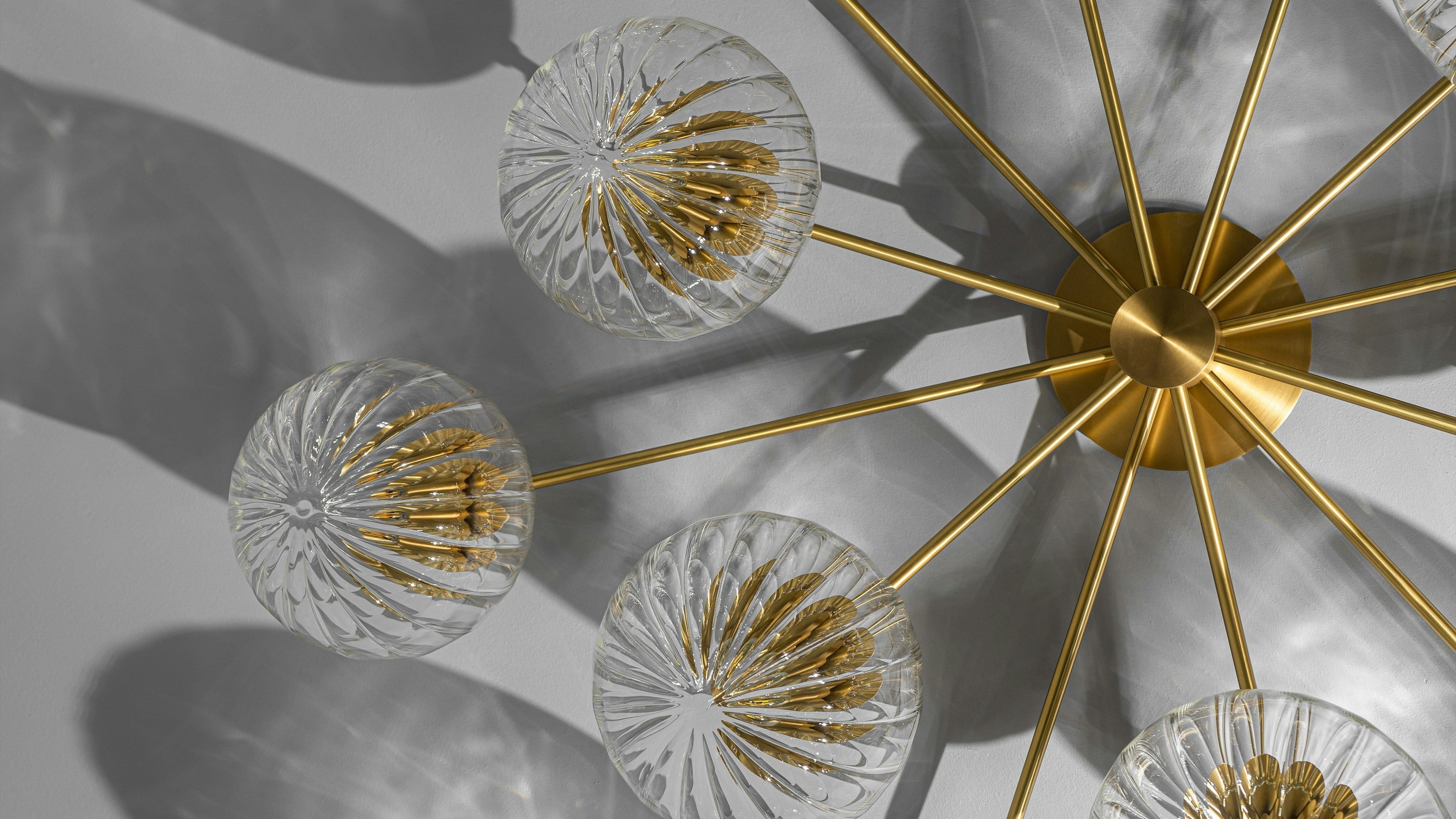 Orion Oval Flush Mount Base Chandelier Ø47.8″ - Lacquered burnished brassBorosilicate Transparent Ribbon GlassBlushlighting