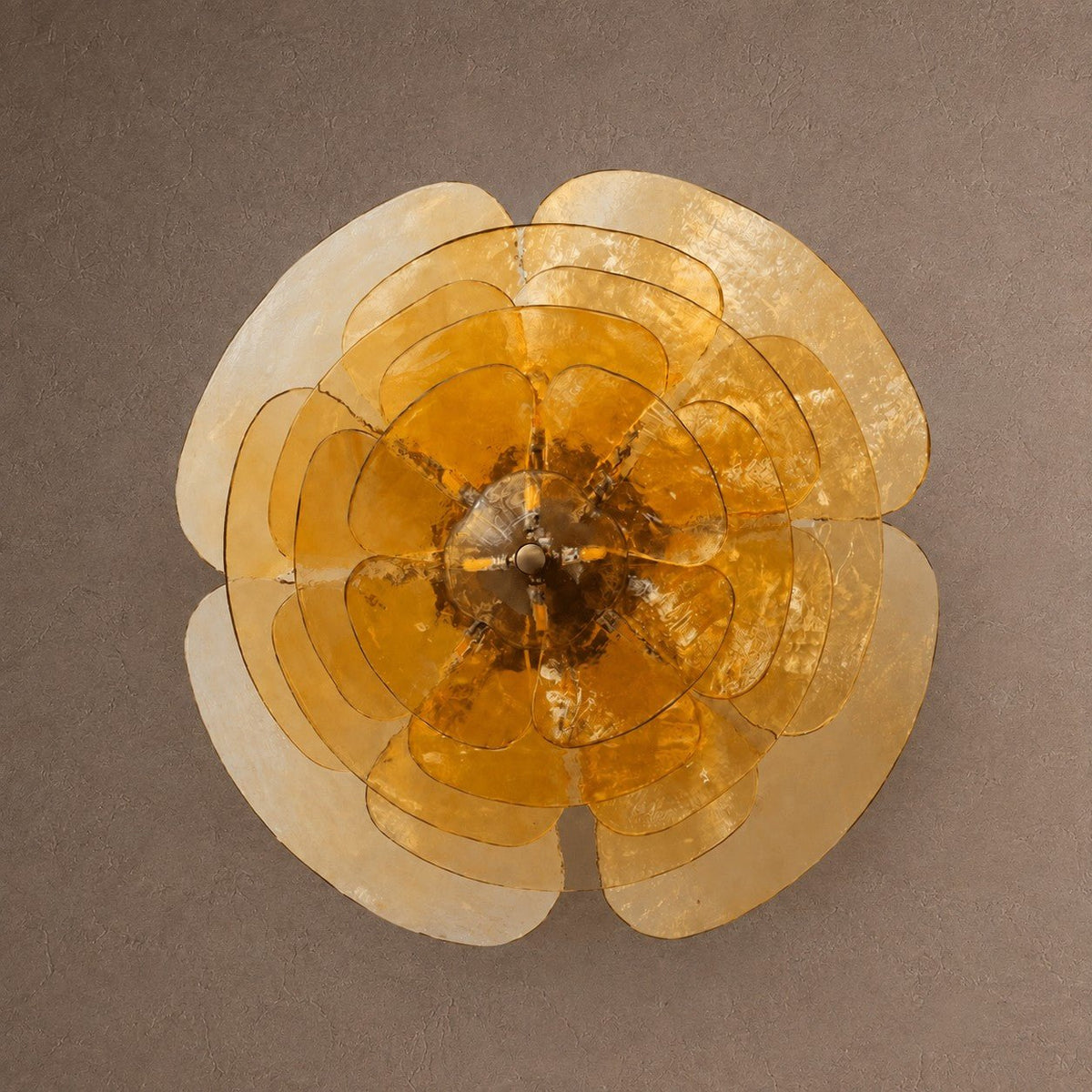Petal Tiered Chandelier - PinkØ55 cm / 8 LightsBlushlighting
