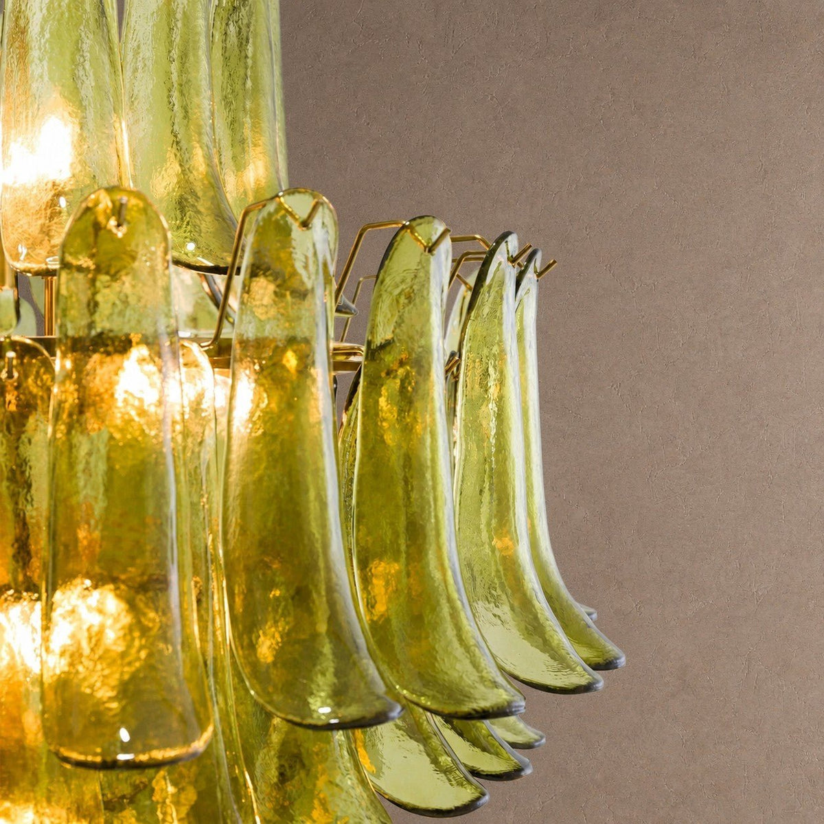 Petalo Round Chandelier - 35.43"Blushlighting