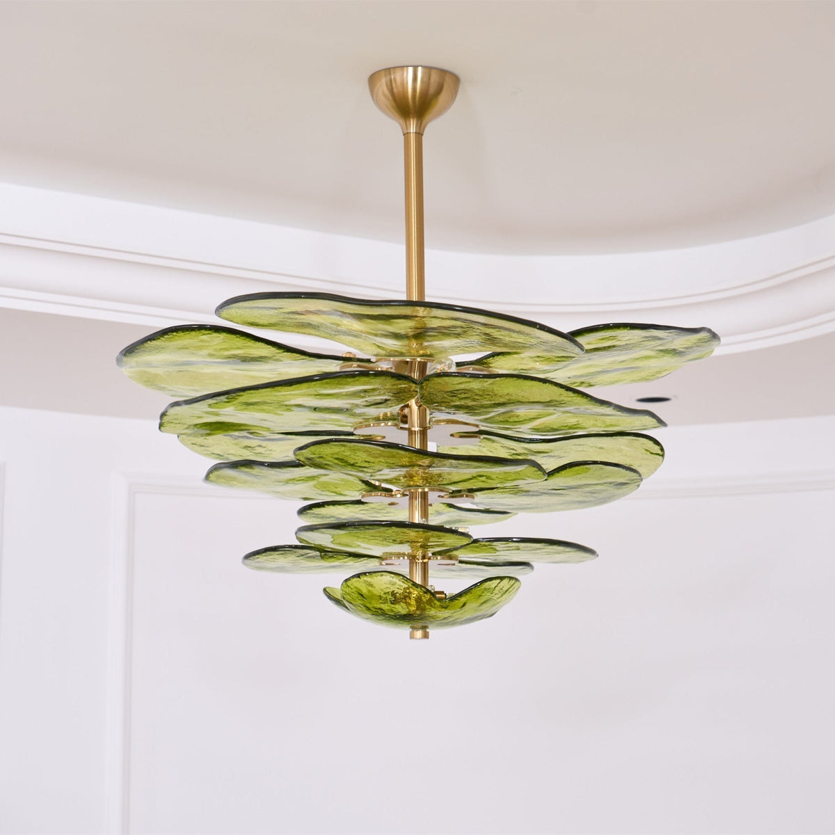 Petals Gold Murano Chandelier - 8-lights ∅ 21.6″ x H 8.6″Clear & GoldBlushlighting