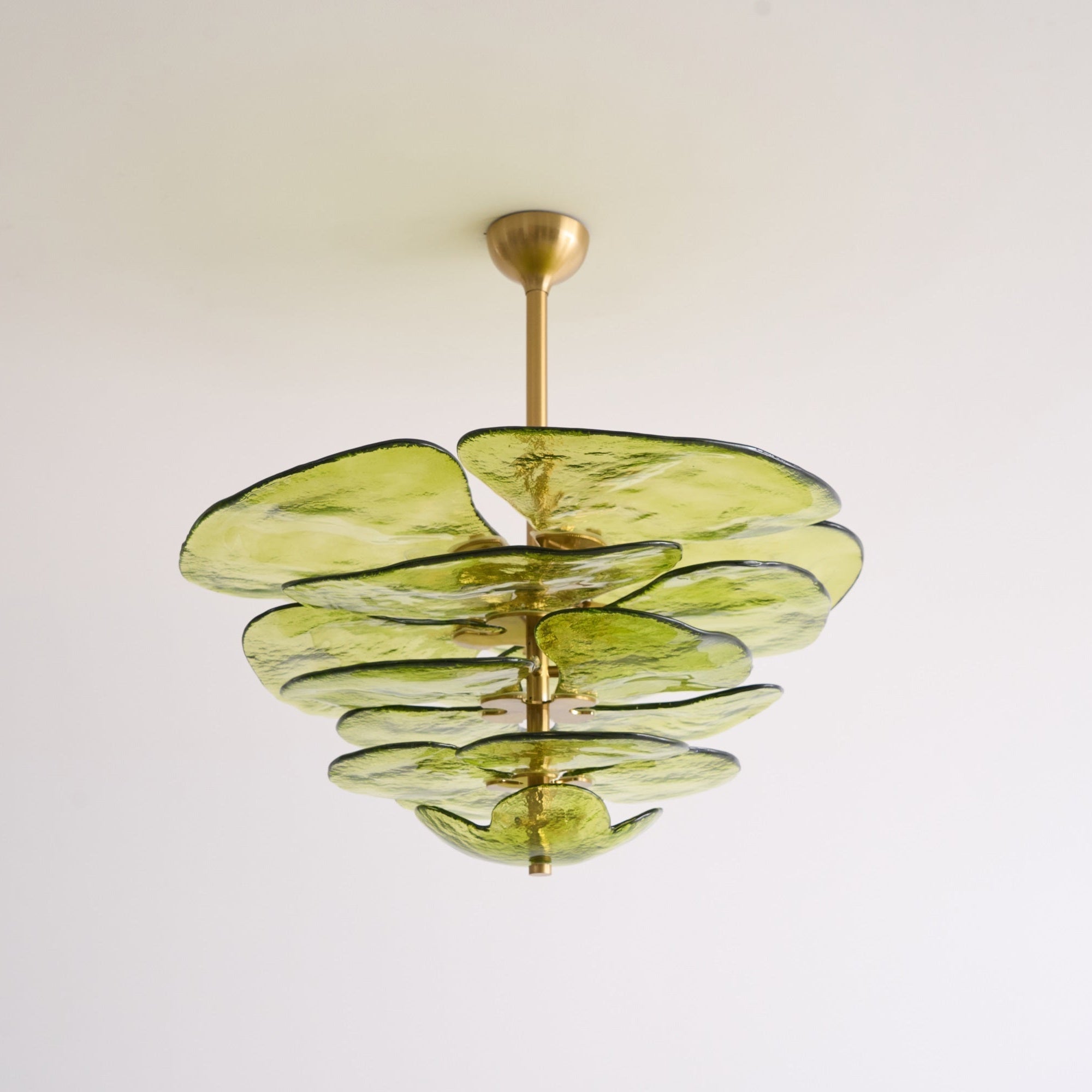 Petals Gold Murano Chandelier - 8-lights ∅ 21.6″ x H 8.6″Clear & GoldBlushlighting