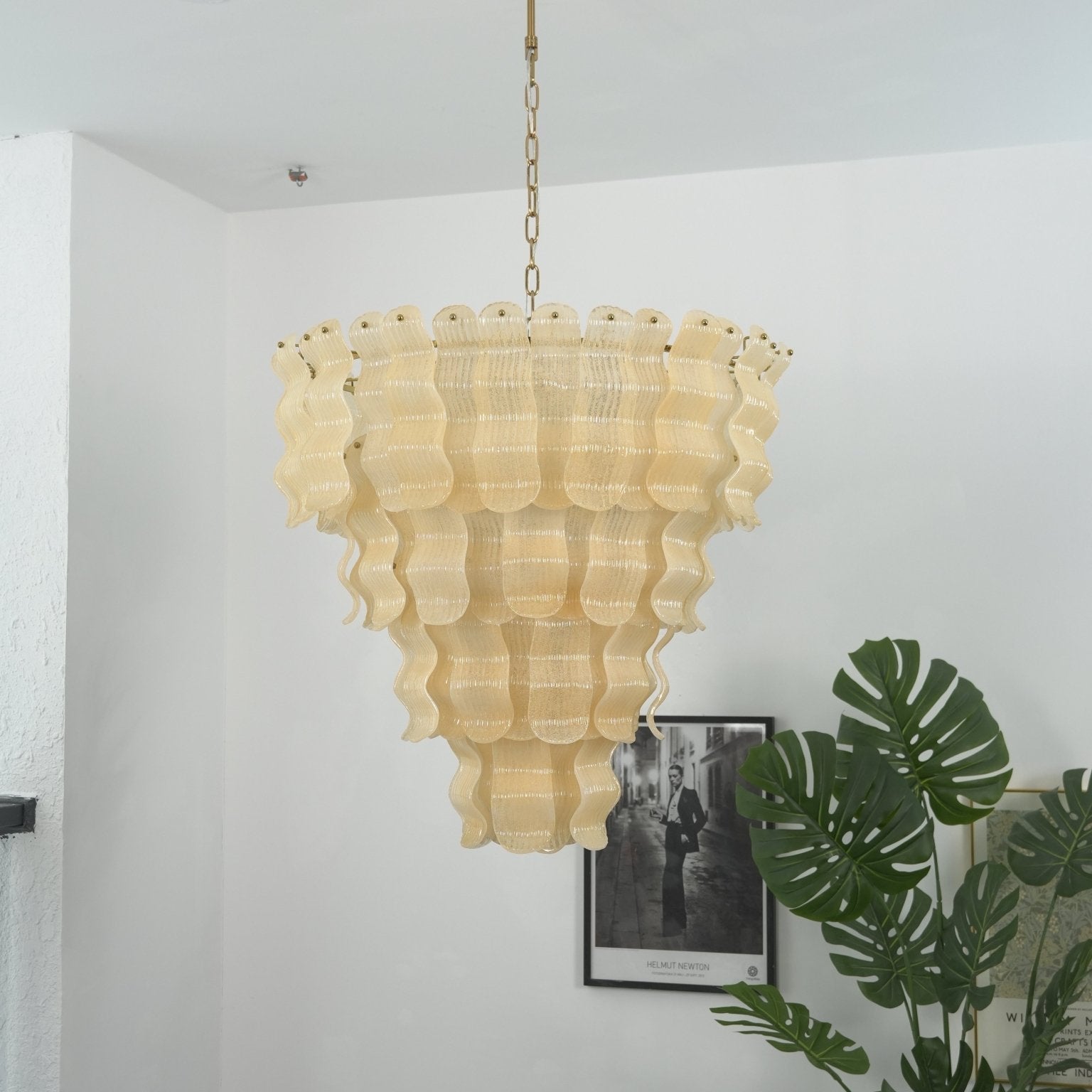 Pollensa Glass Chandelier - ∅ 29.5″ x H 37.4″Gold & YellowBlushlighting