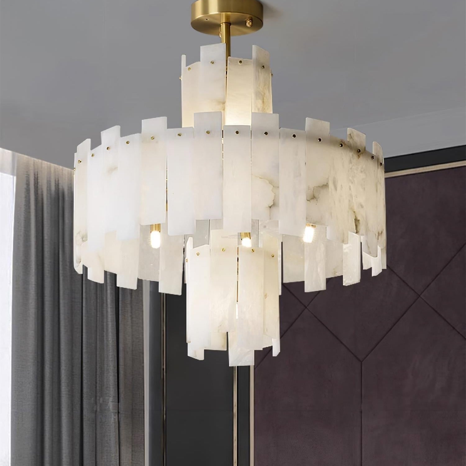 Regina Alabaster Round Chandelier - 23.6" x H 26.7" / Dia 60cm x H 68cmBrass & White AlabasterBlushlighting
