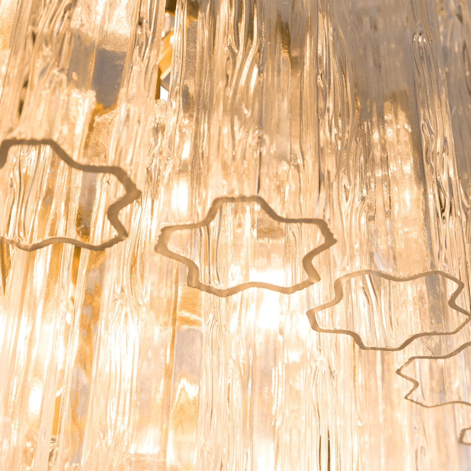 Rina Firenze Chandelier - ∅ 31.5″ x H 36.6″Smoke GrayBlushlighting