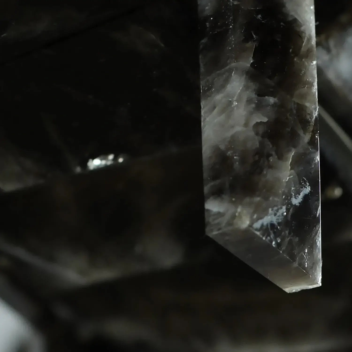 Saturn chandelier - Blushlighting