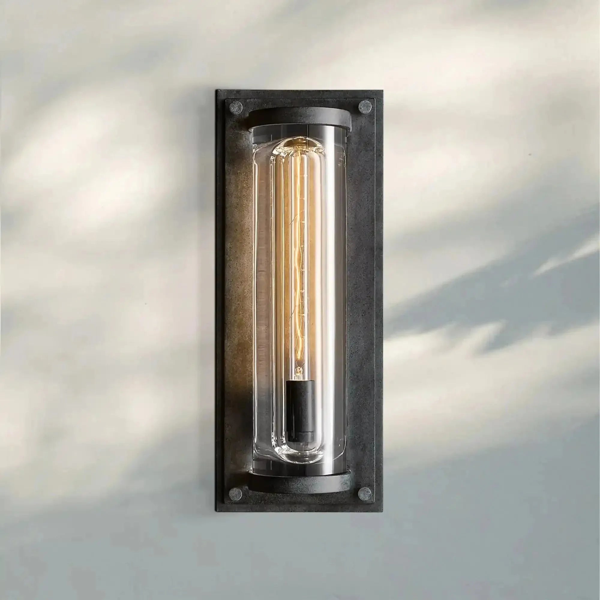 Saviler Grand Round Sconce - Blushlighting