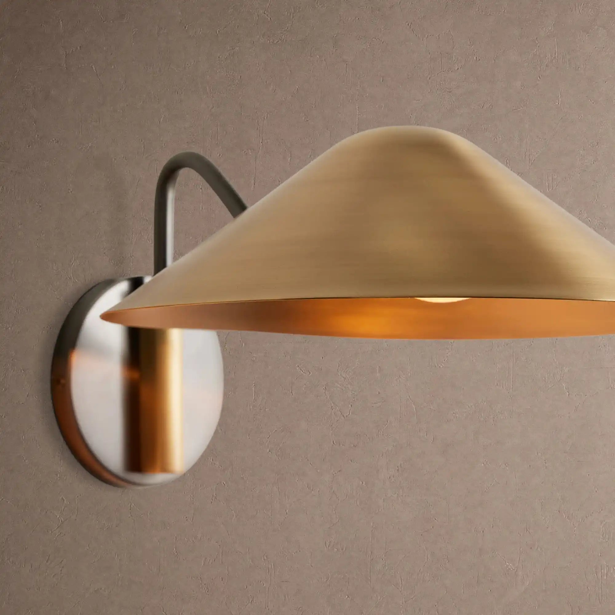 Simms Single Wall Sconce - Blushlighting