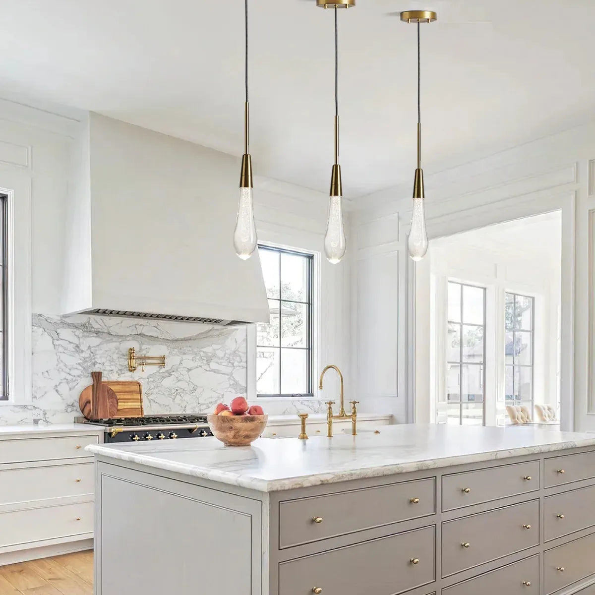 Solitaire Pendant Chandelier-