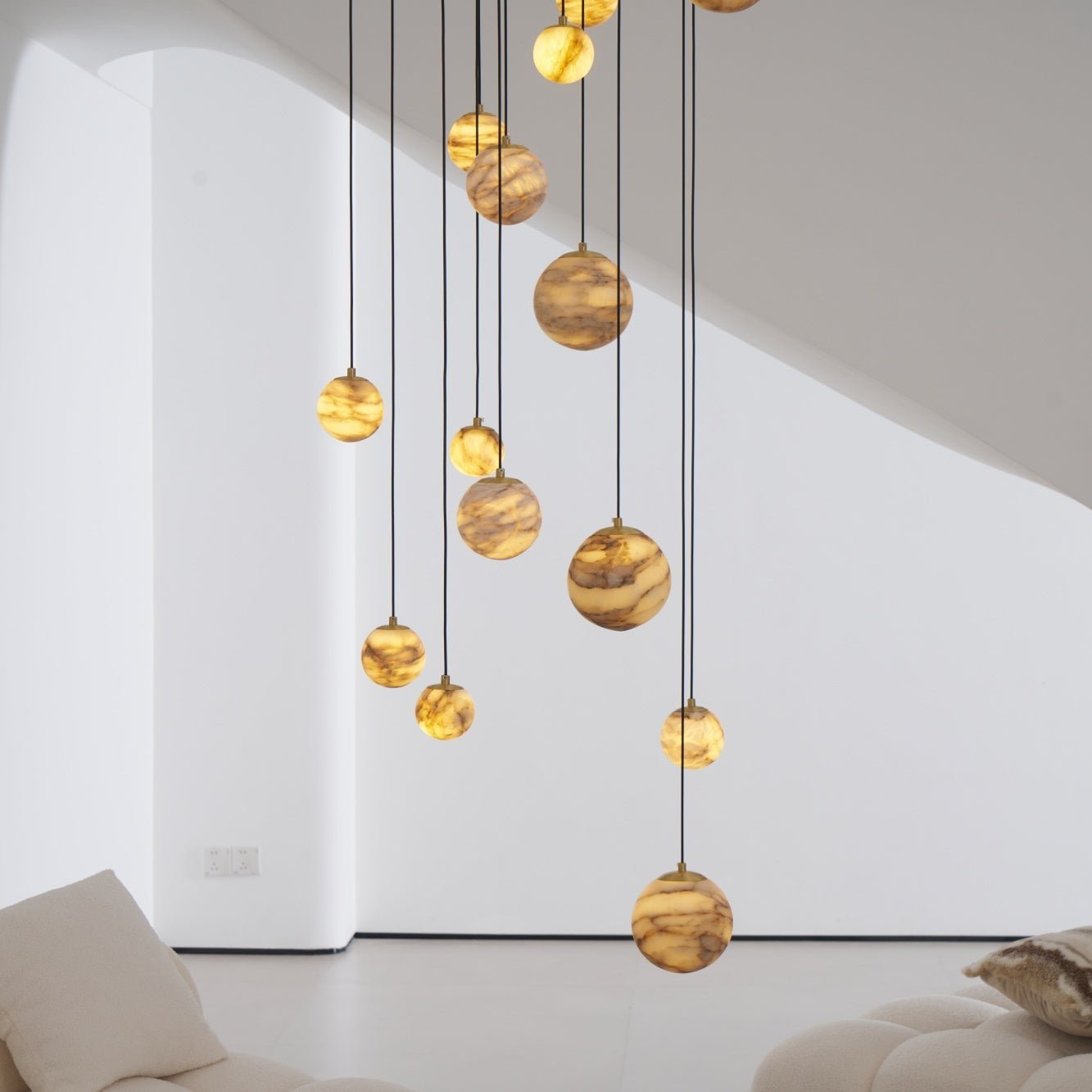 Sultana Alabaster Cluster Chandelier - 3 - Lights Size: ∅ 7.9″ x H 78.7″Gold & Natrue Alabaster ColorBlushlighting