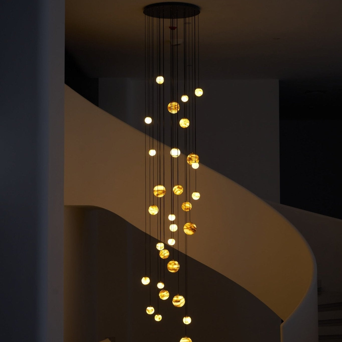 Sultana Alabaster Cluster Chandelier - 3 - Lights Size: ∅ 7.9″ x H 78.7″Gold & Natrue Alabaster ColorBlushlighting