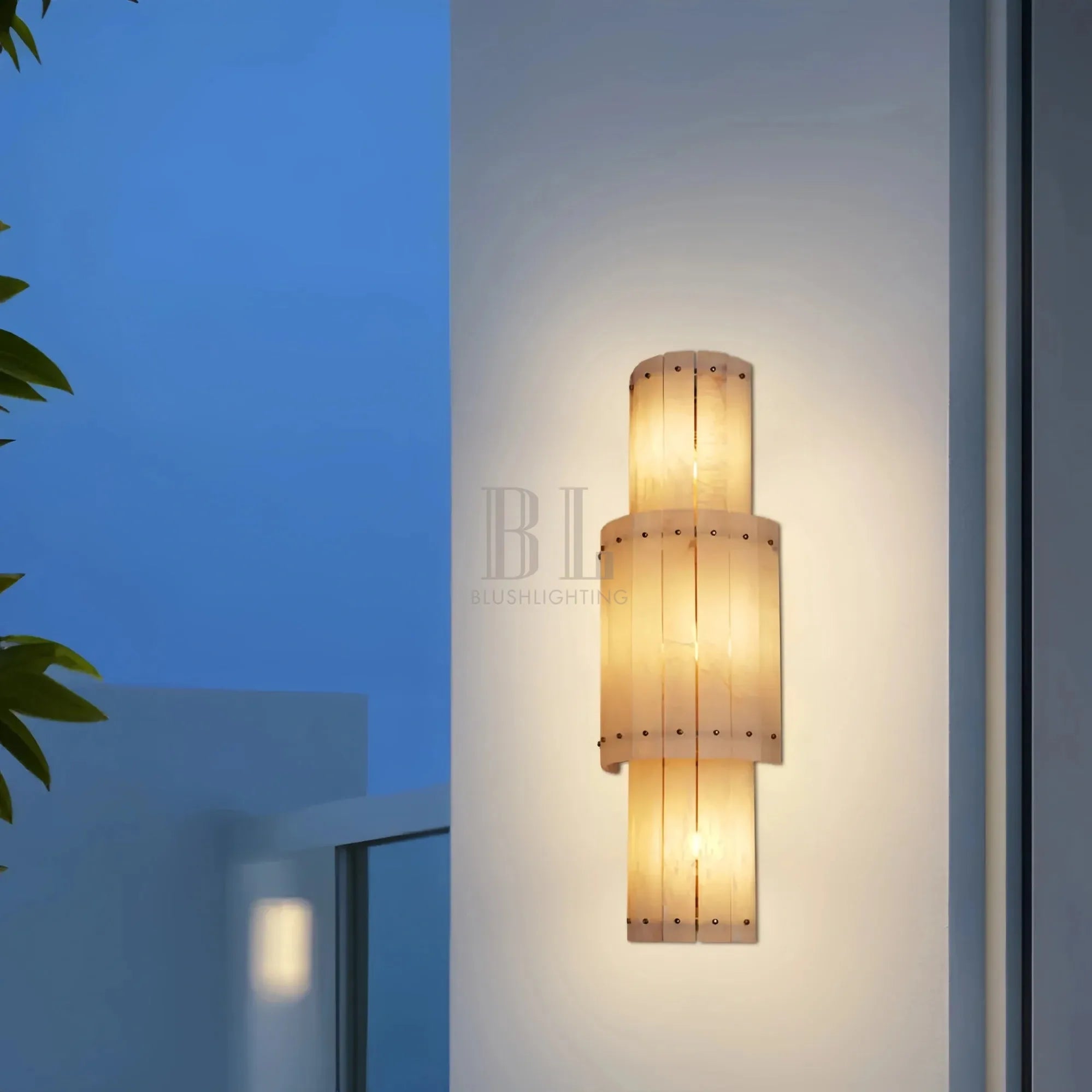 Sun Marco Alabaster Grand Round Sconce-