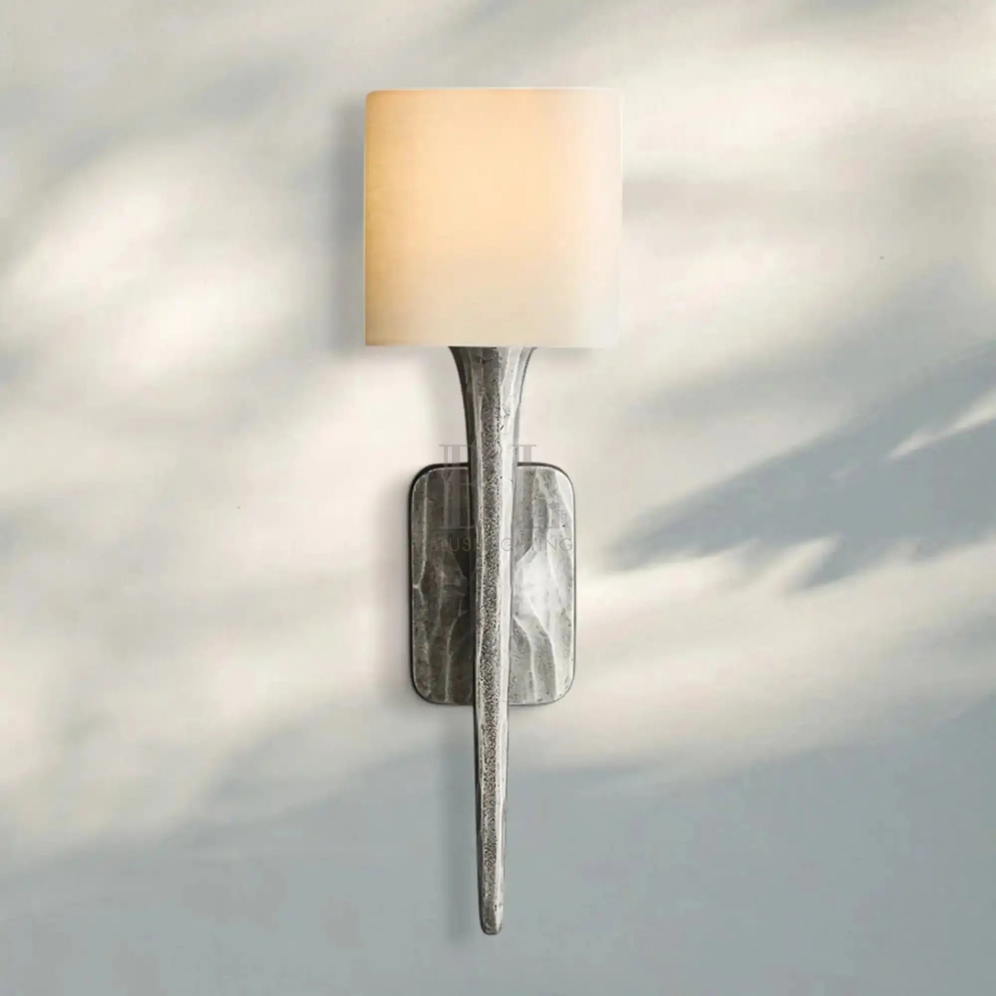 Thaddaus Grand Shaded Sconce-