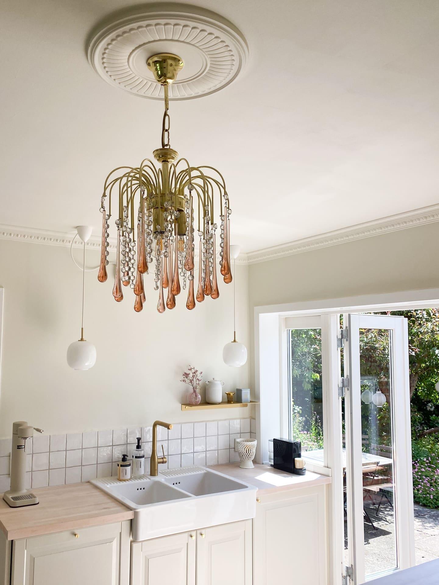 Vintage – Murano Teardrops Chandelier – 70s – Pink prisms-Chandelier-Blushlighting-Blushlighting