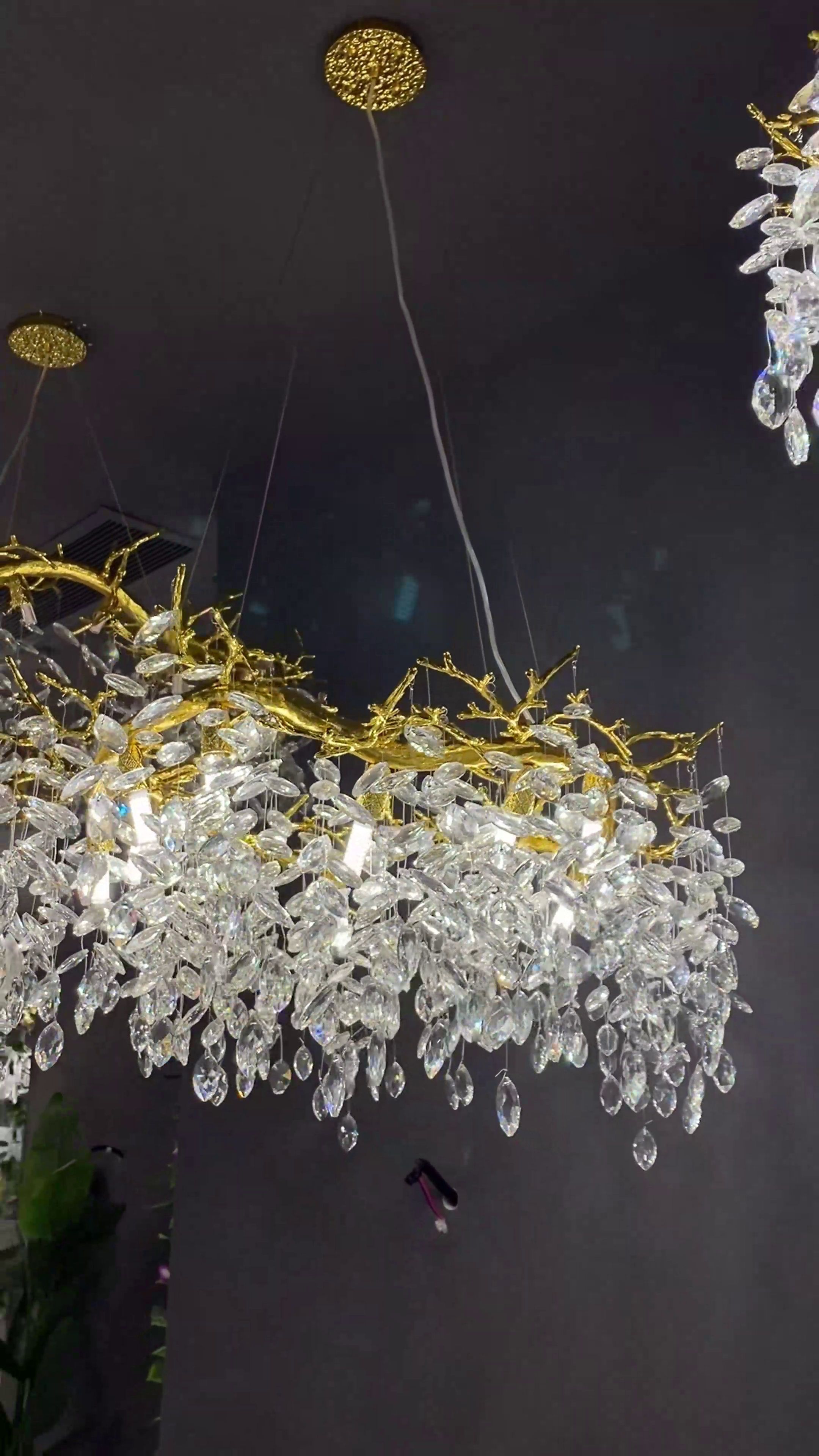 Luxury Ring Branch Crystal Leaves Chandelier for Living Room Bedroom and Bathroom-Chandeliers-Blushlighting