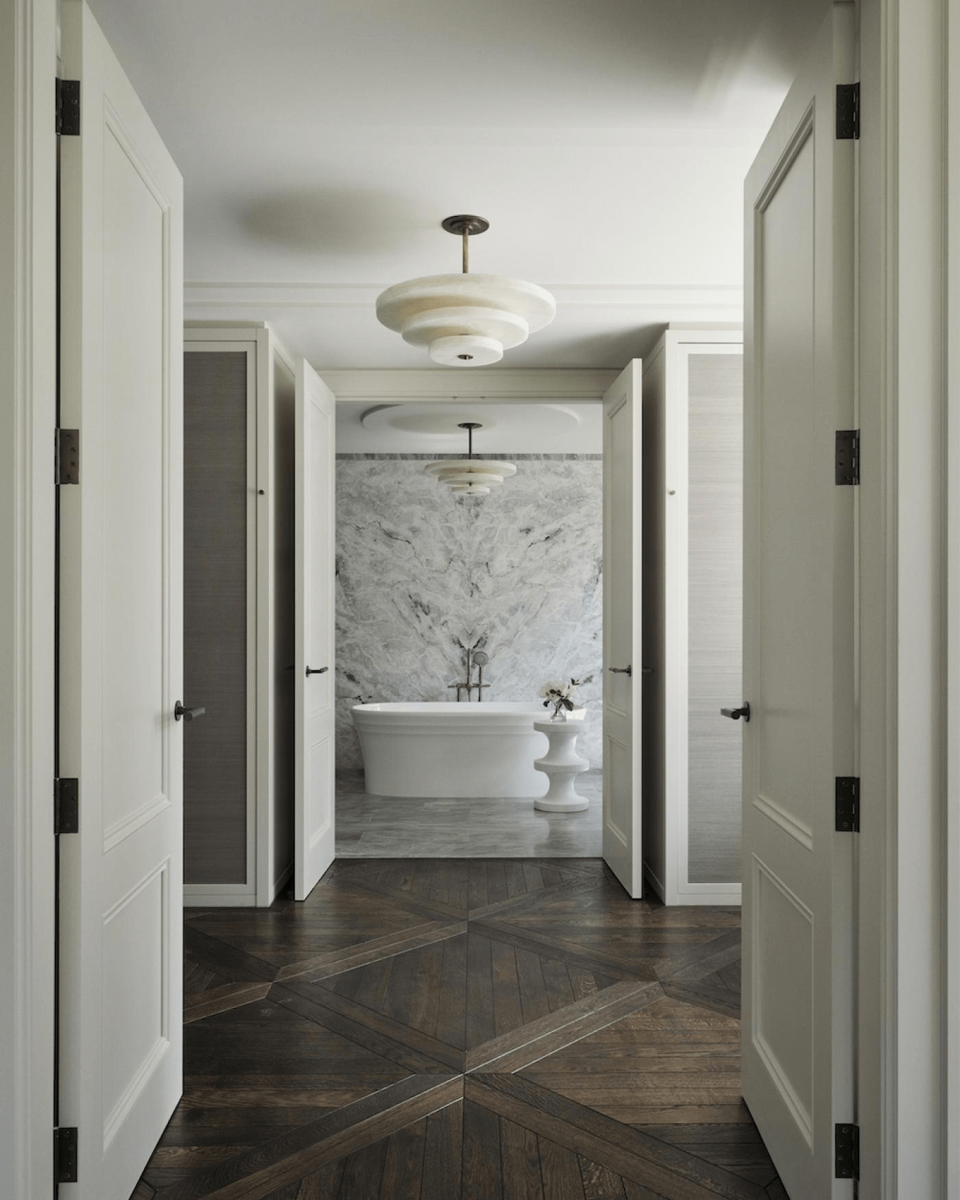 Ice Queen Alabaster Chandelier - Blushlighting