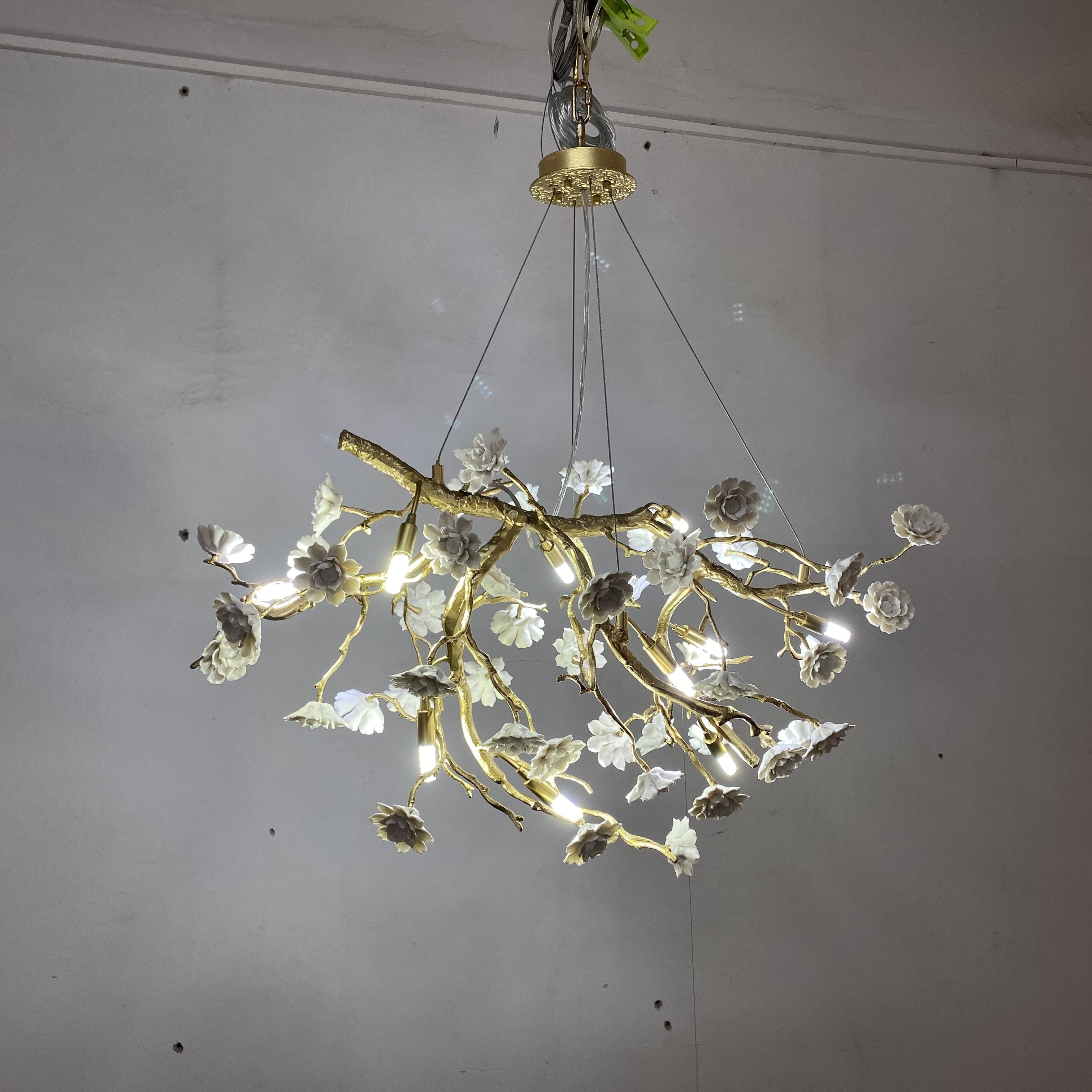 Post-Modern Art Brass and Ceramics Flower Pendant Branch Chandelier for Living/Dining Room