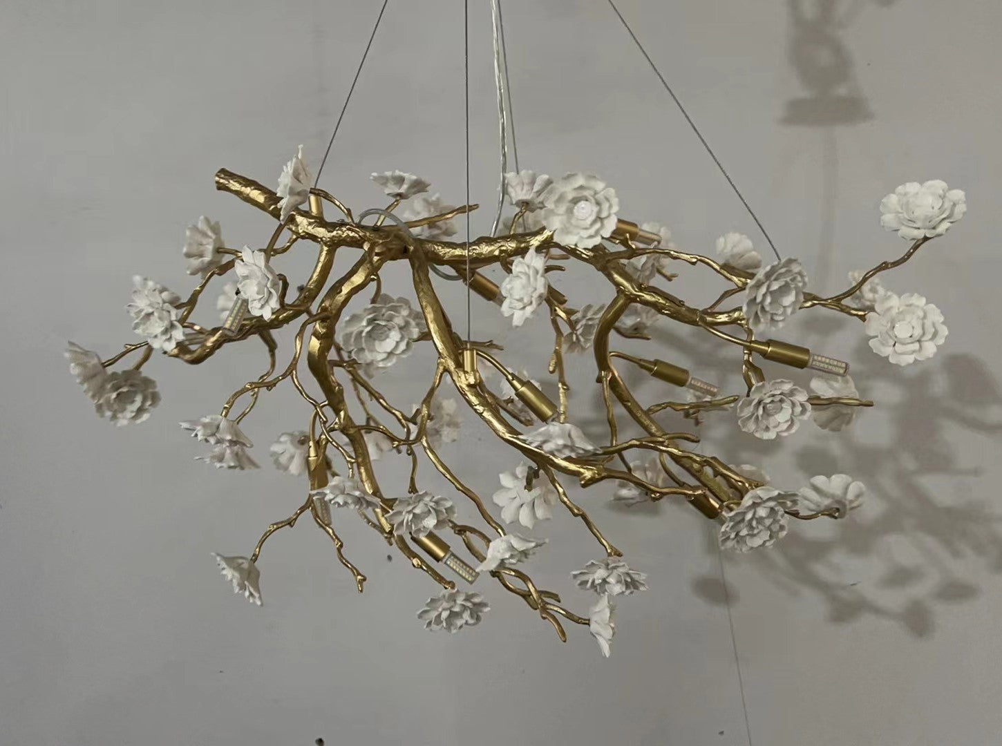 Post-Modern Art Brass and Ceramics Flower Pendant Branch Chandelier for Living/Dining Room
