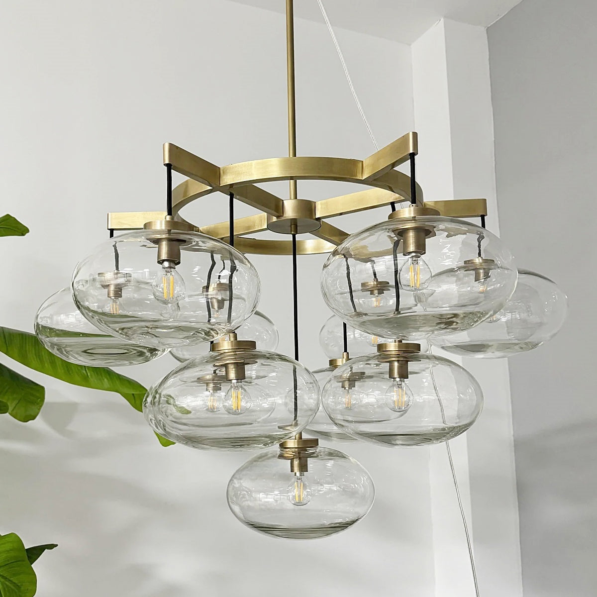 Cabrlet Round Chandelier 36"