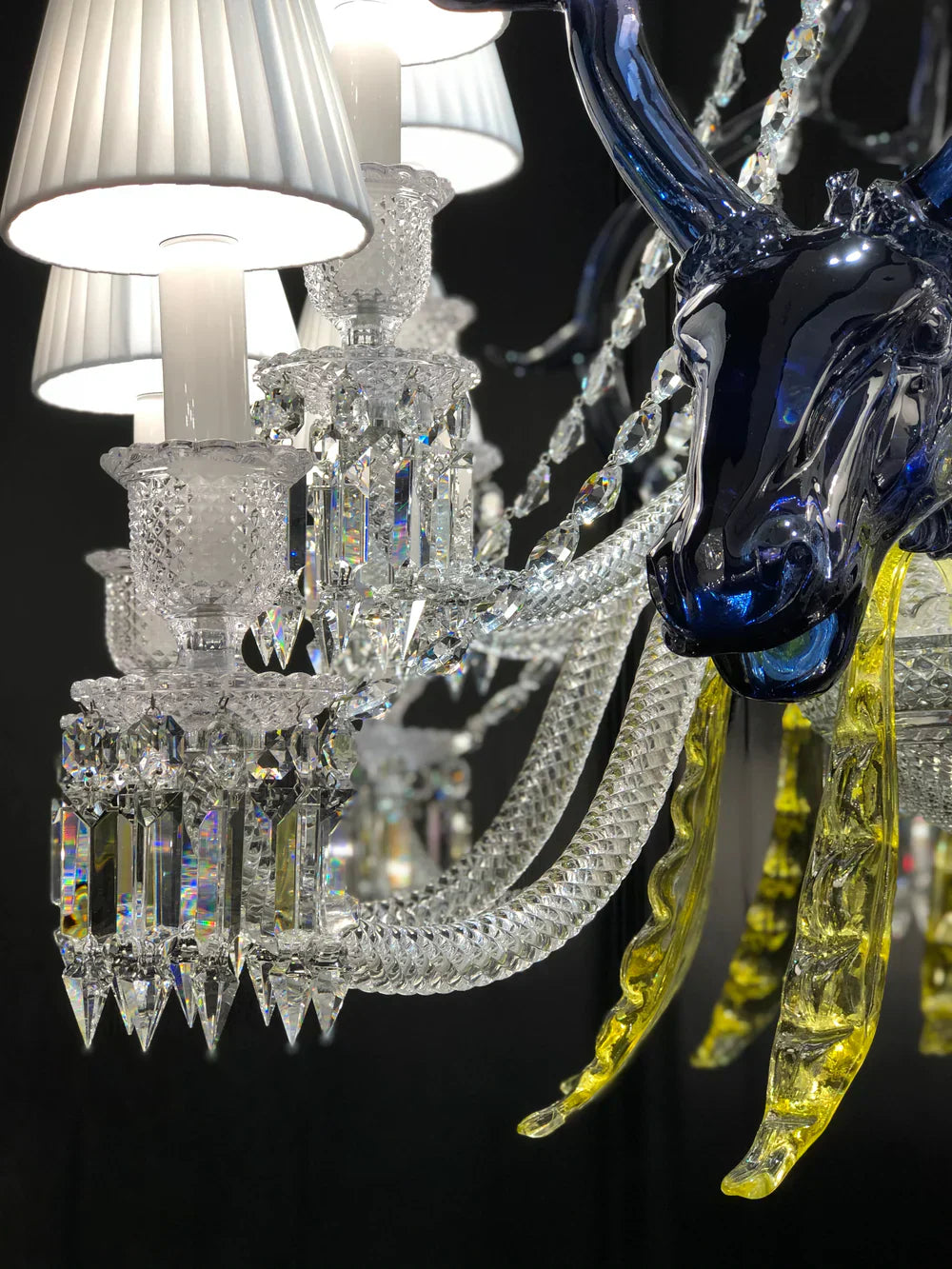 Traditional CBUorful Candle Branch Blue Deer Crystal Chandelier for Living Room/Dining Room