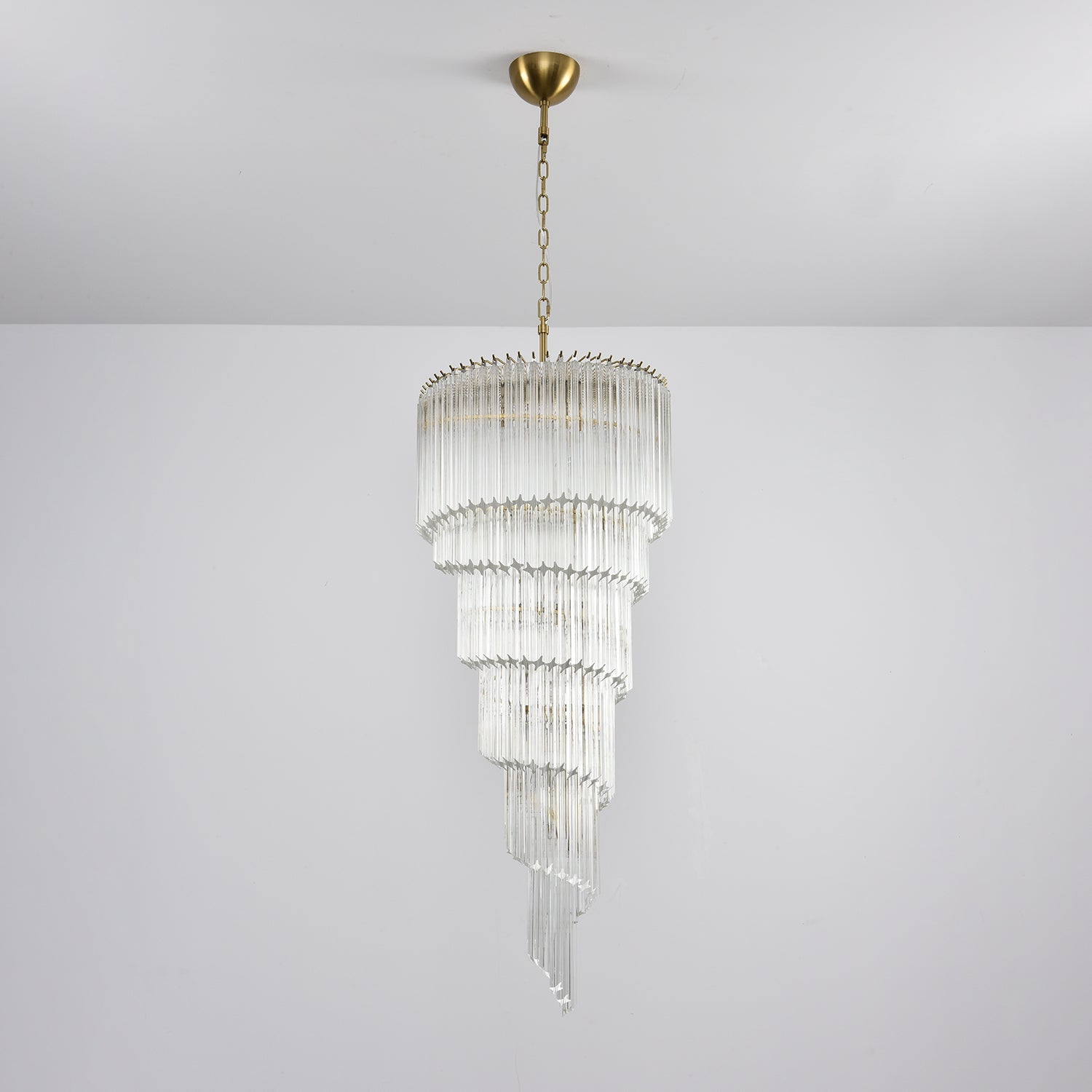 Cascada Spiral Clear Chandelier - Vakkerlight