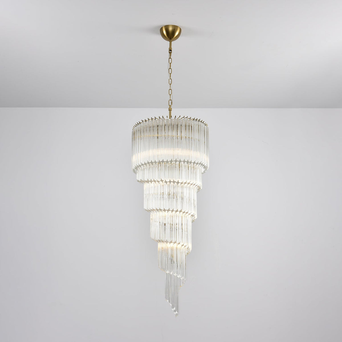 Cascada Spiral Clear Chandelier - Vakkerlight
