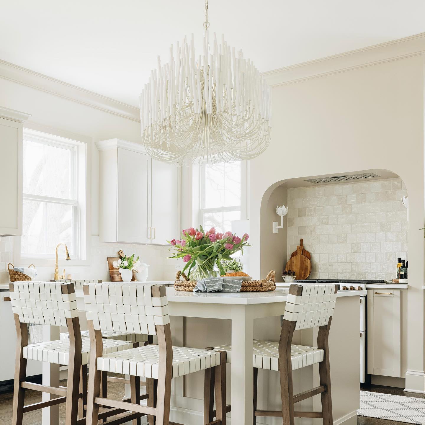 Swinton Chandelier - Blushlighting