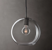 Utilitaires Globe Shade Pendant