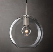 Utilitaires Globe Shade Pendant