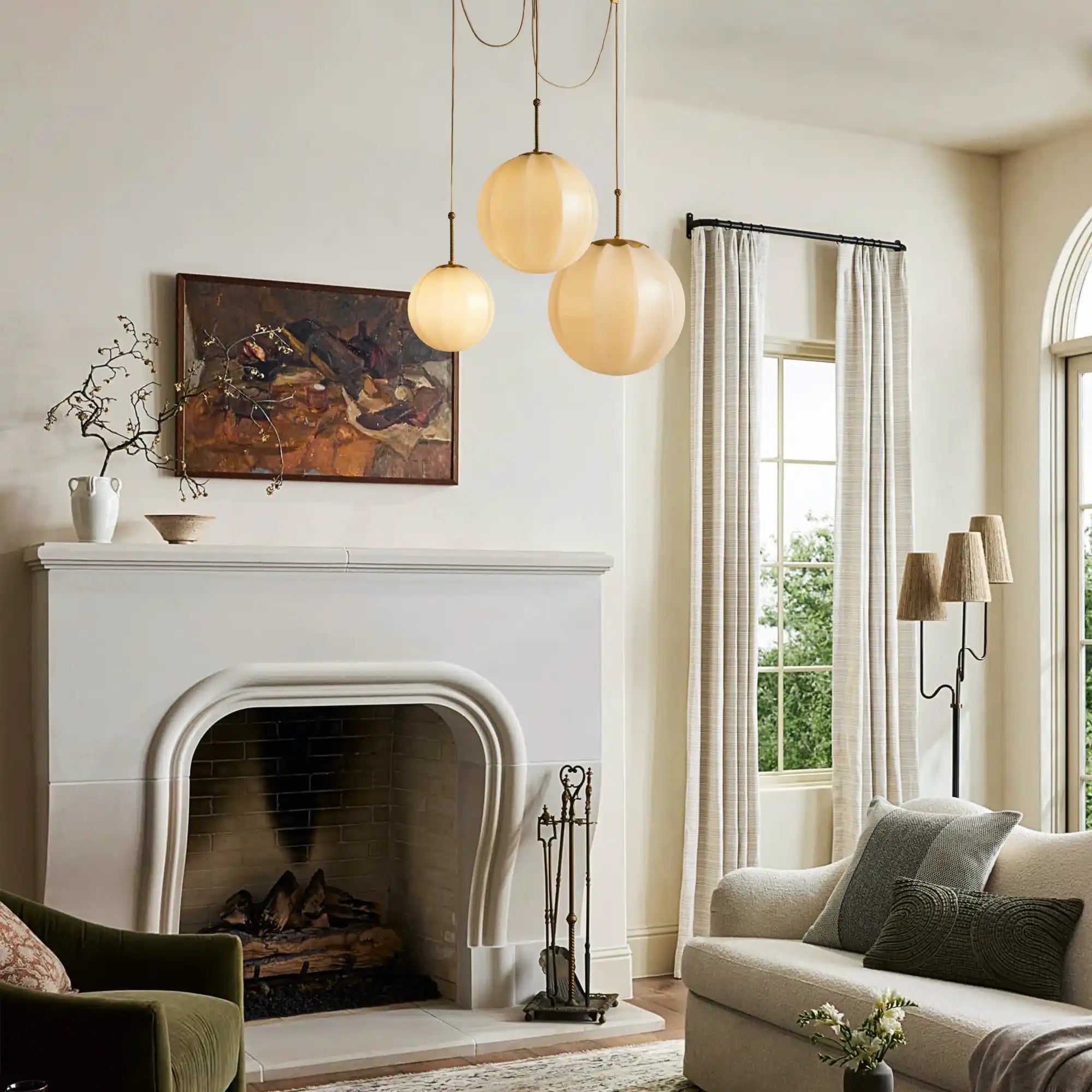 Agnes Chandelier - SmallBlushlighting
