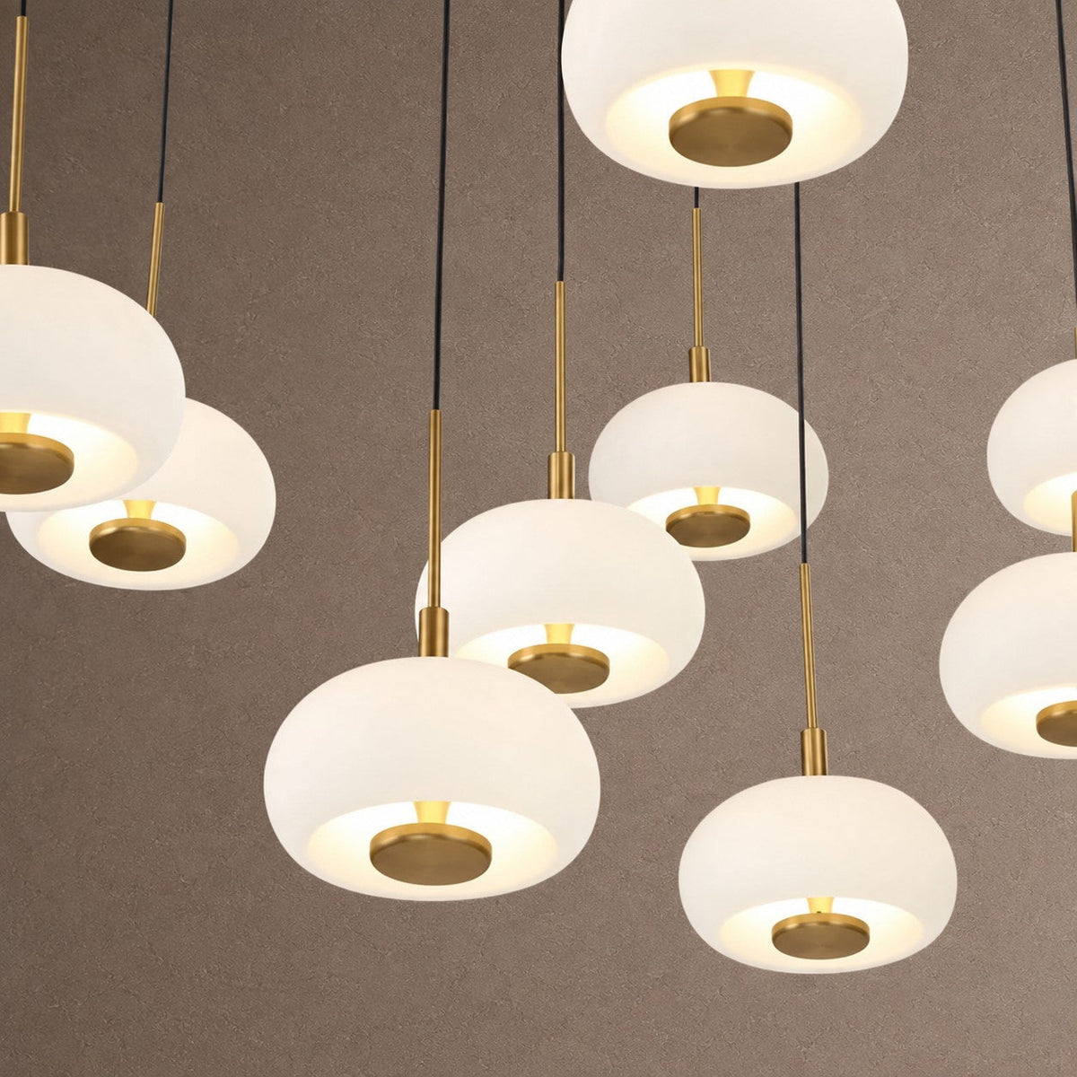 Alabaster 19 Lights Round LED Chandelier - Matte BlackBlushlighting