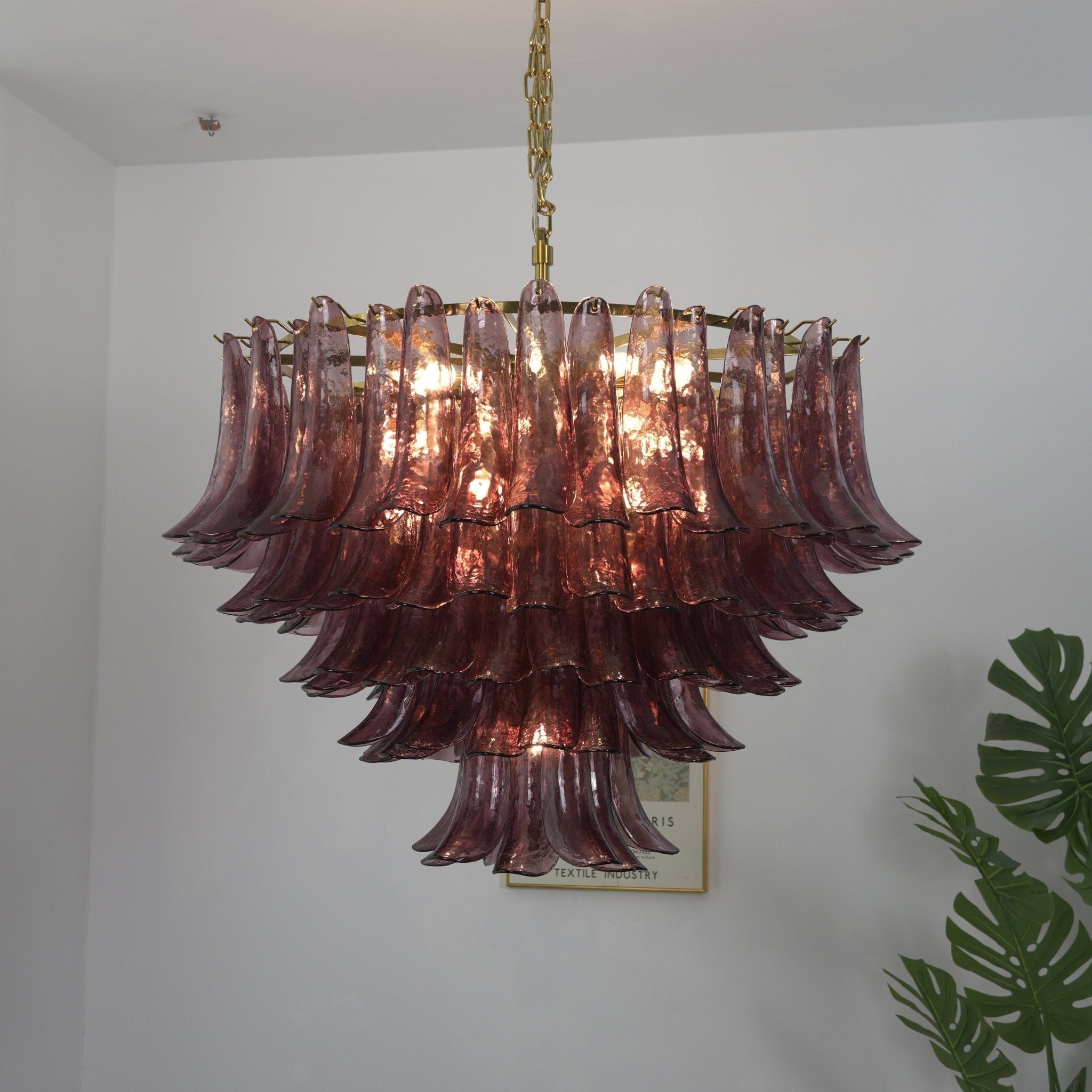 Amethyst Bloom Chandelier - ∅ 39.4″ x H 27.6″Gold & AmethystBlushlighting