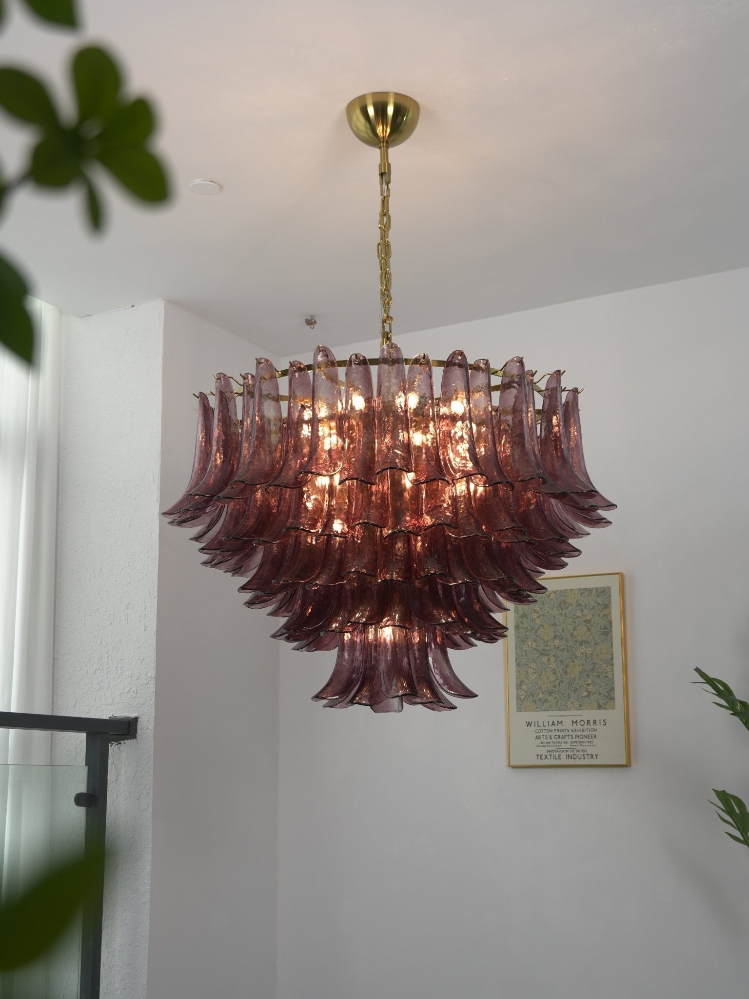 Amethyst Bloom Chandelier - ∅ 39.4″ x H 27.6″Gold & AmethystBlushlighting
