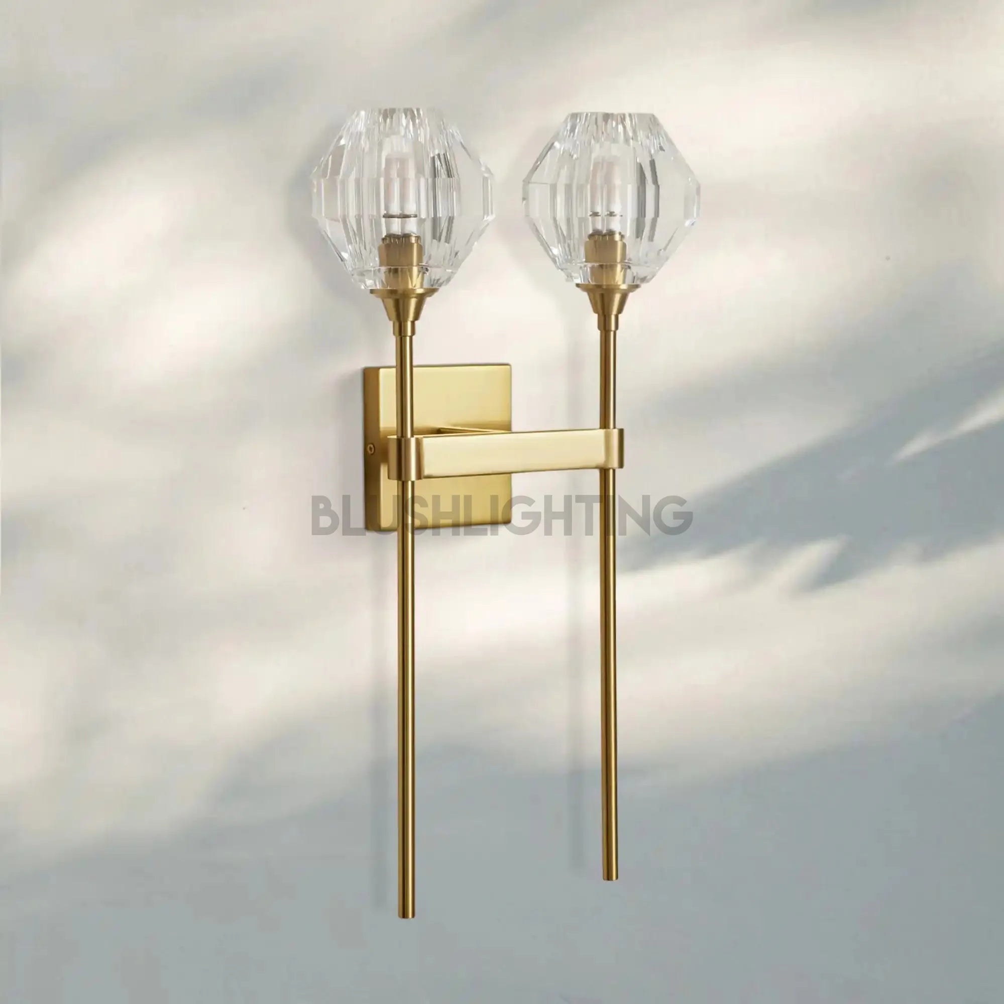 Amoroso 2 - Light Wall Sconce - BRASSBlushlighting