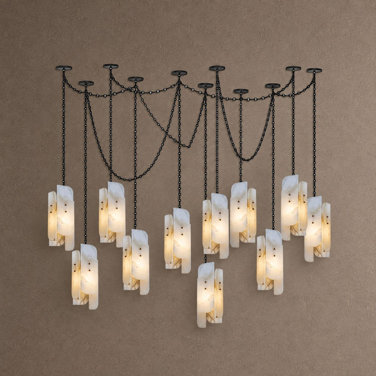 Cascading Chain Chandelier - 11 Heads ∅ 5.9″ x H 15.7″Black & WhiteBlushlighting