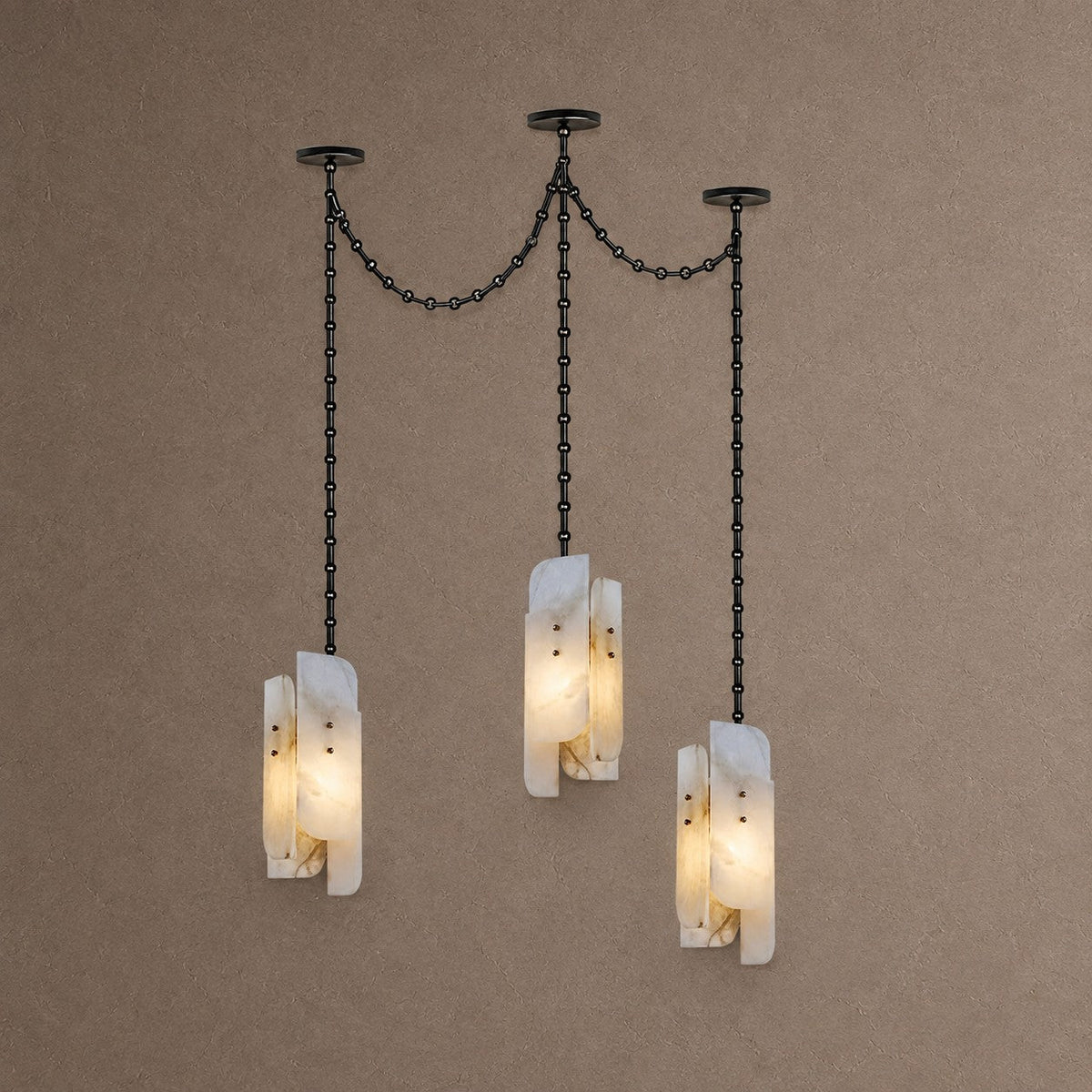 Cascading Chain Chandelier - 3 Heads ∅ 5.9″ x H 15.7″Black & WhiteBlushlighting