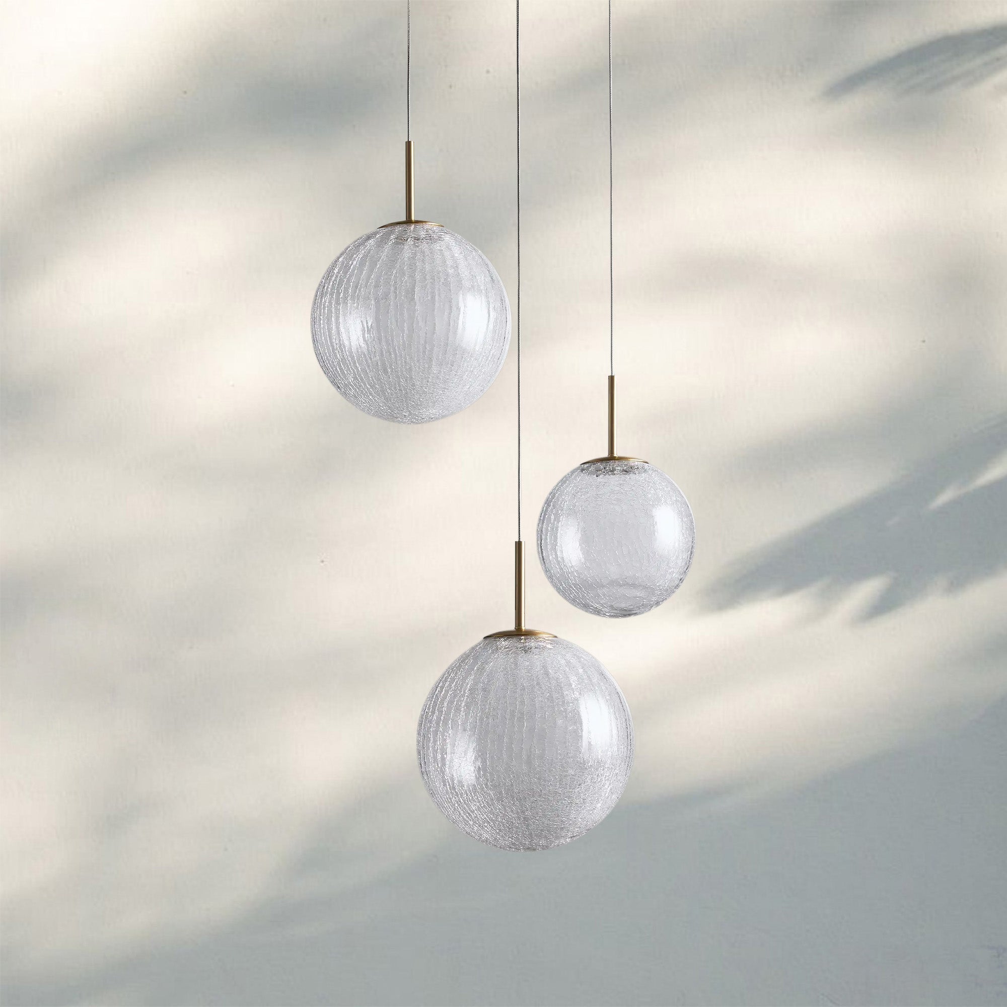 Casen Modern Round Chandelier - Hand - Blown Crackle Glass & Satin Brass LED Pendant Light - 3 - Light 20''CrackleBlushlighting