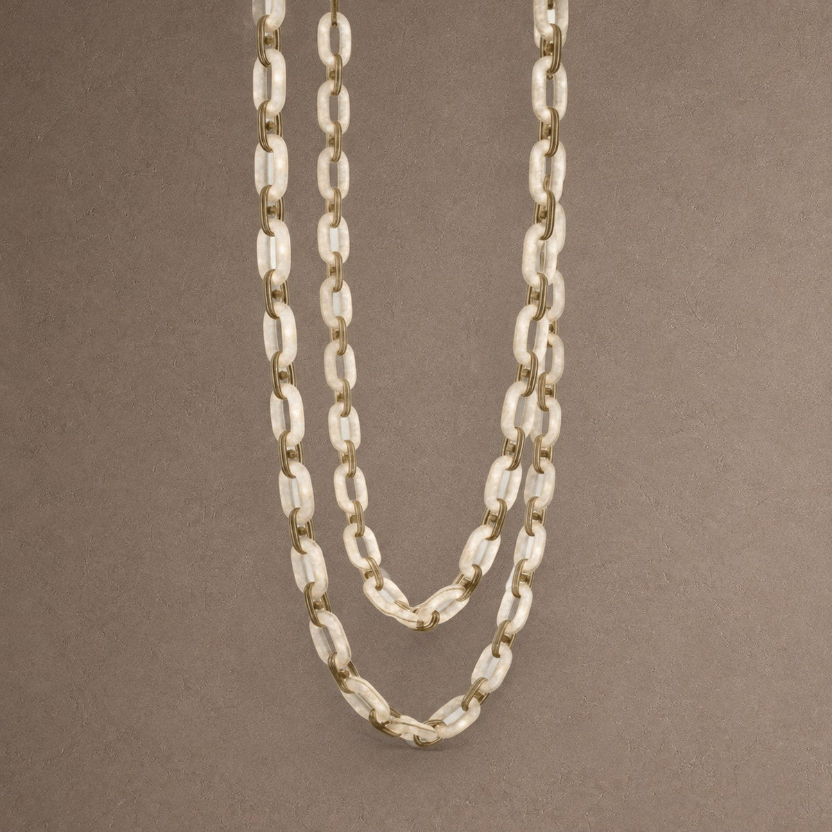 Chain Link Chandelier - ∅ 19.7″ x H 59.1″Gold & WhiteWarm LightBlushlighting