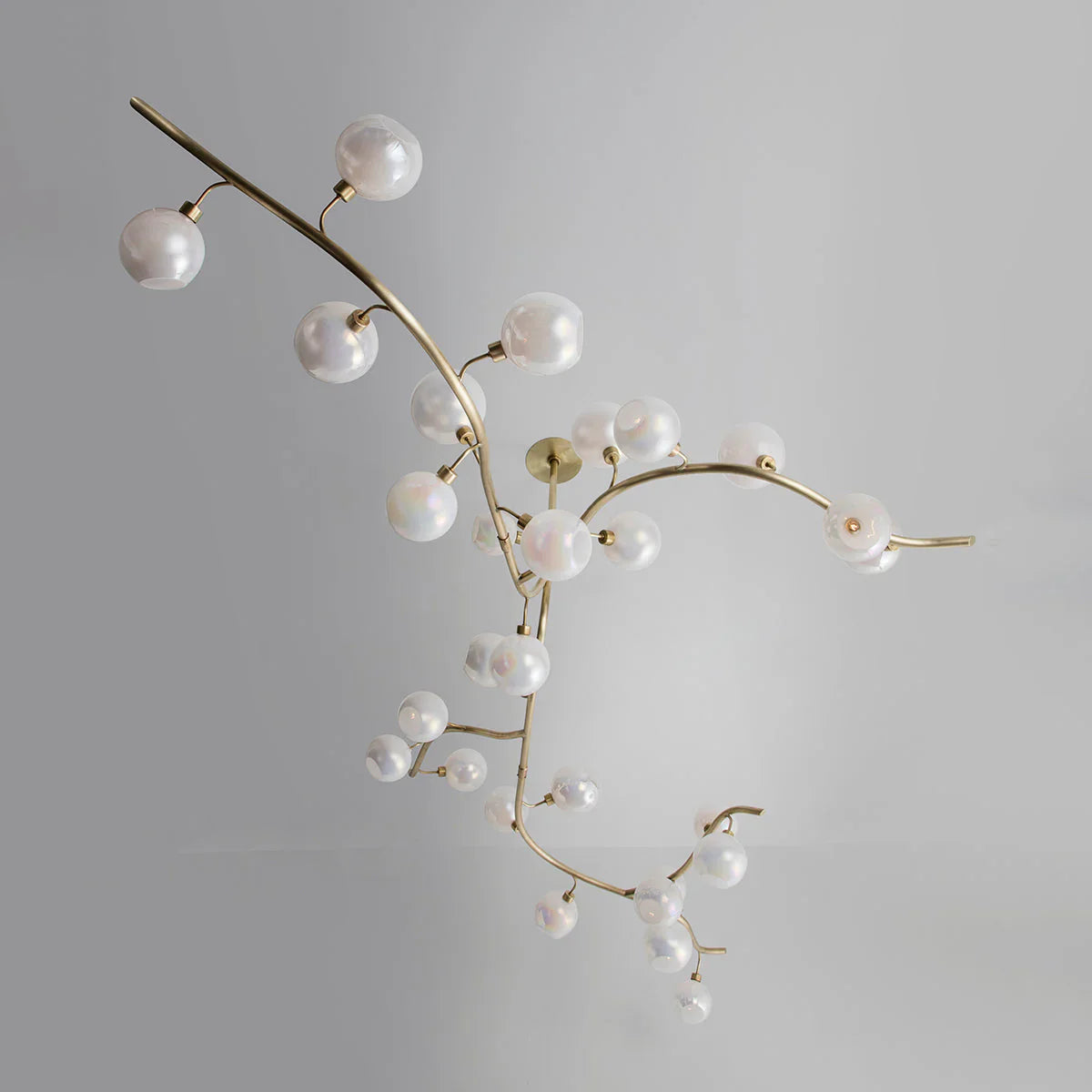 Contemporary Hand-blown Glass Globes Branch Chandelier for Dining Room Living Room and Kitchen Island-