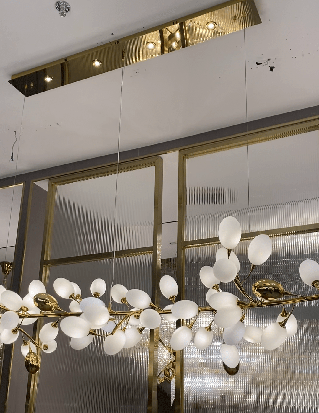 Creative Art Grape Chandelier Pure White Nordic Ring and Linear Design for Living Room or Dining Room - Linear/L47.2"*H118.1"Warm LightBlushlighting