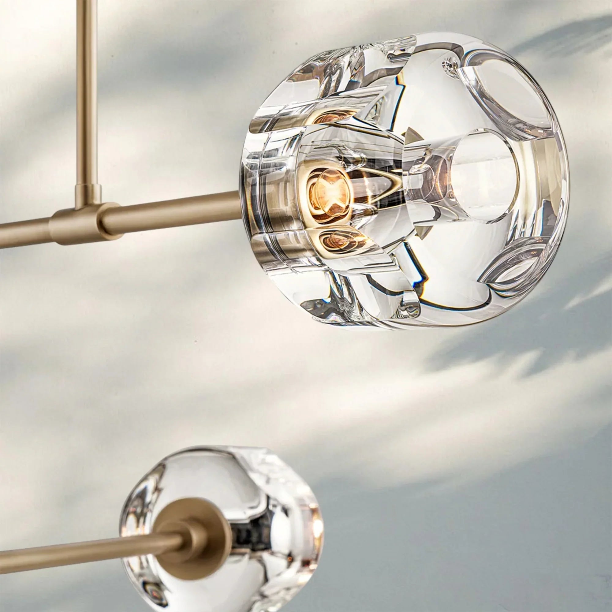 Demart Mobile 3-Tier Round Chandelier 48'' 62''-