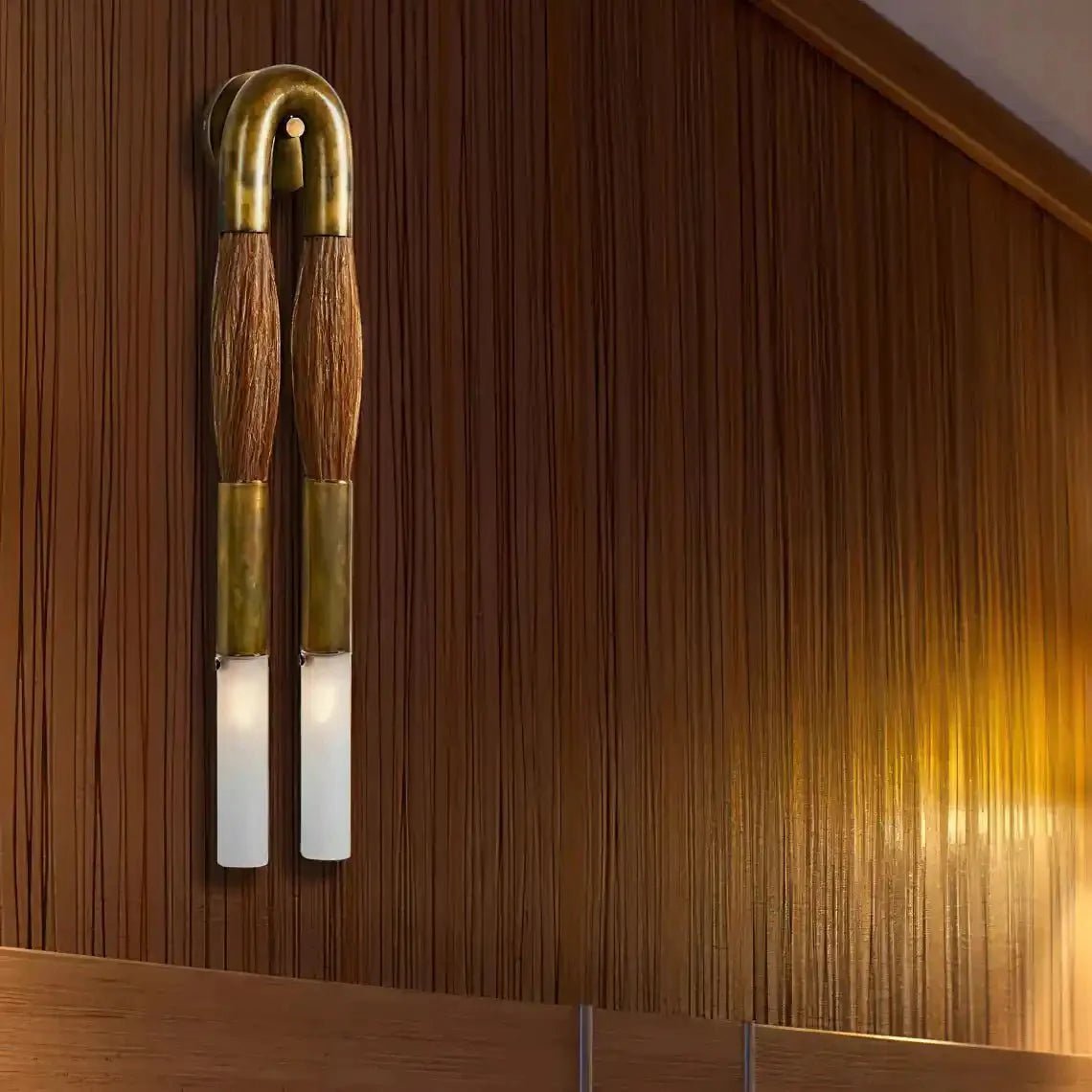 Double Head Antonia Horsehair Sconce - Dia 14cm X H 78cm / ∅ 5.5″ X H 30″Aged BrassFlaxenBlushlighting