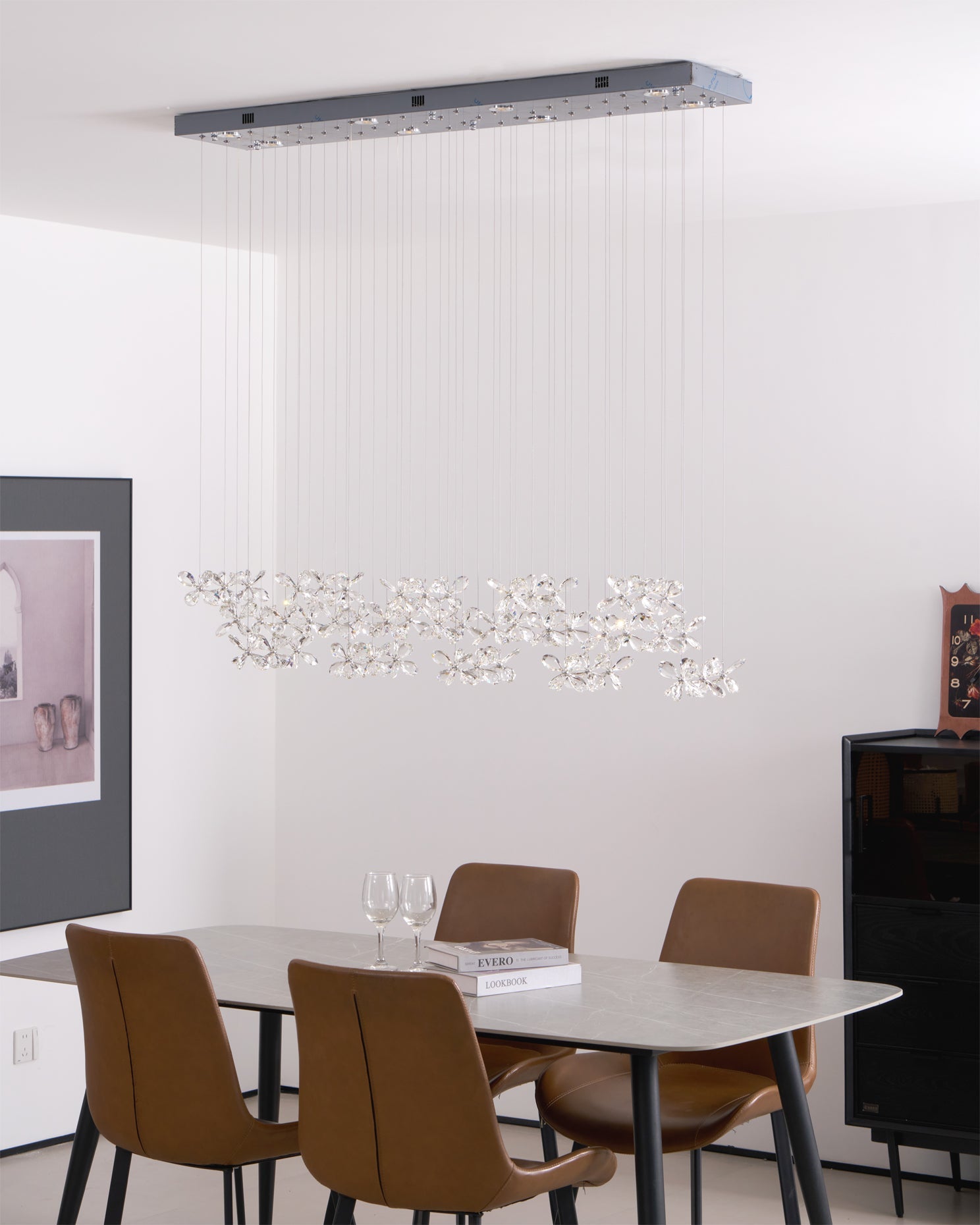 Floating Butterfly Chandelier - Long Canopy L 39.4″ x H 9.8″ x H 59.1″Silver & ClearWarm LightBlushlighting