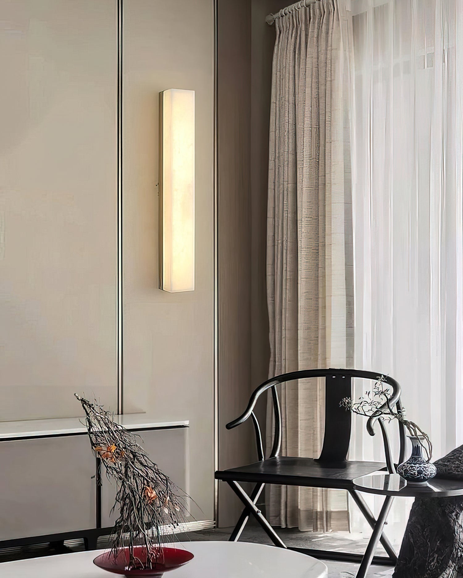 Geometric Alabaster Wall Lamp - L 3.1” x W 3.1“ x H 31.5“Black & WhiteWarm LightBlushlighting