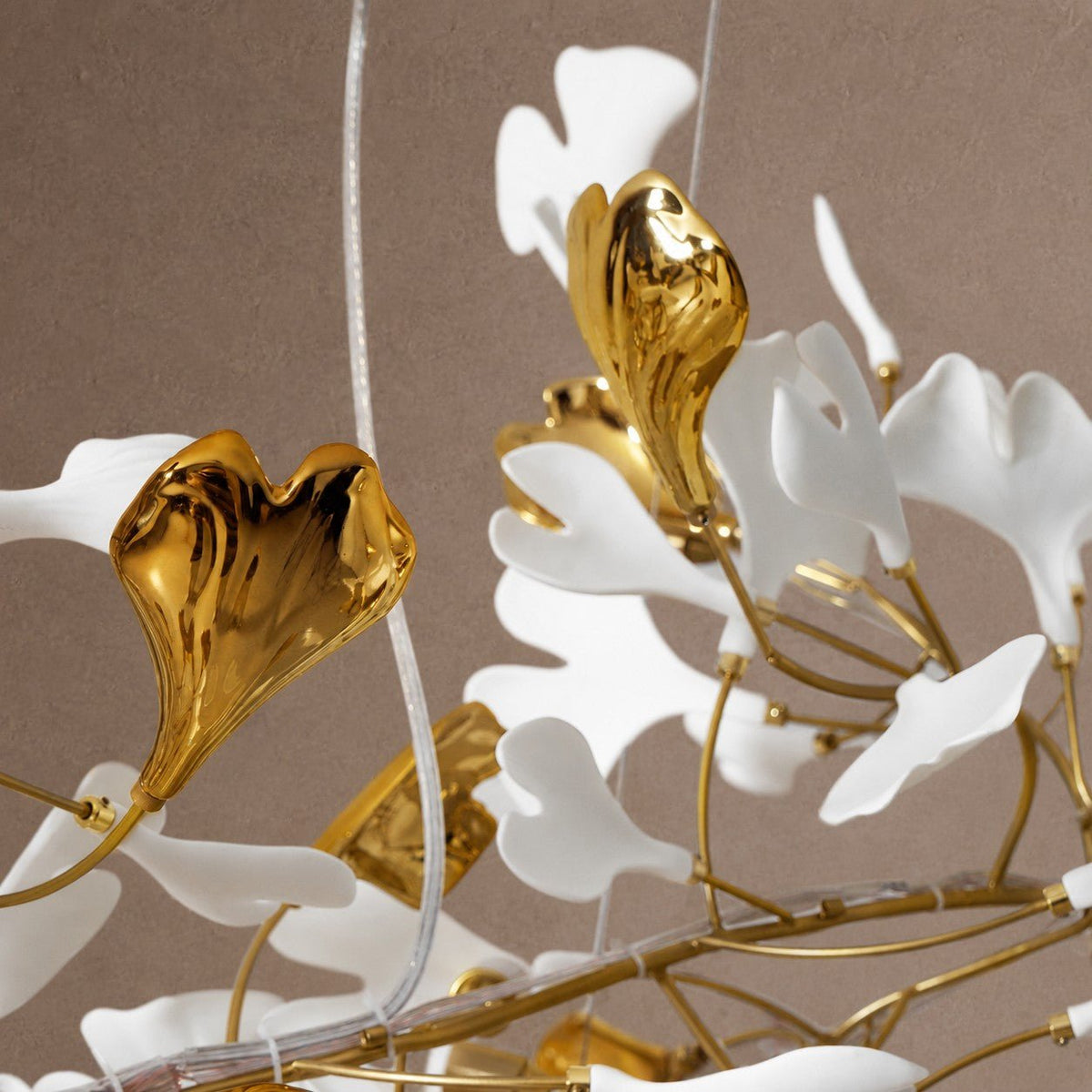 Gingko Cluster Chandelier - L 137.8″ x H 118.1″ / L 350cm x H 300cmGold & WhiteBlushlighting