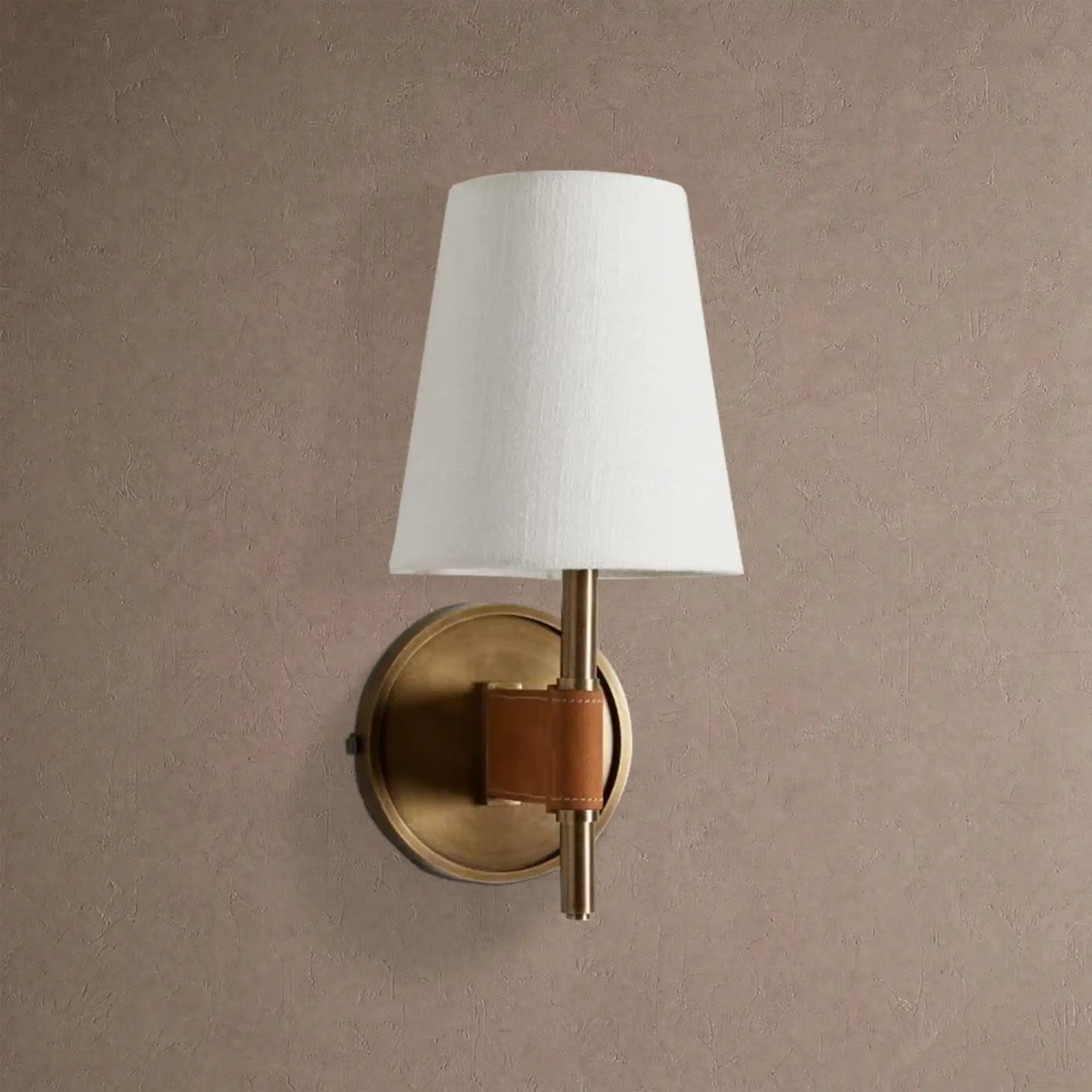 Hastings Wall Sconce - Blushlighting