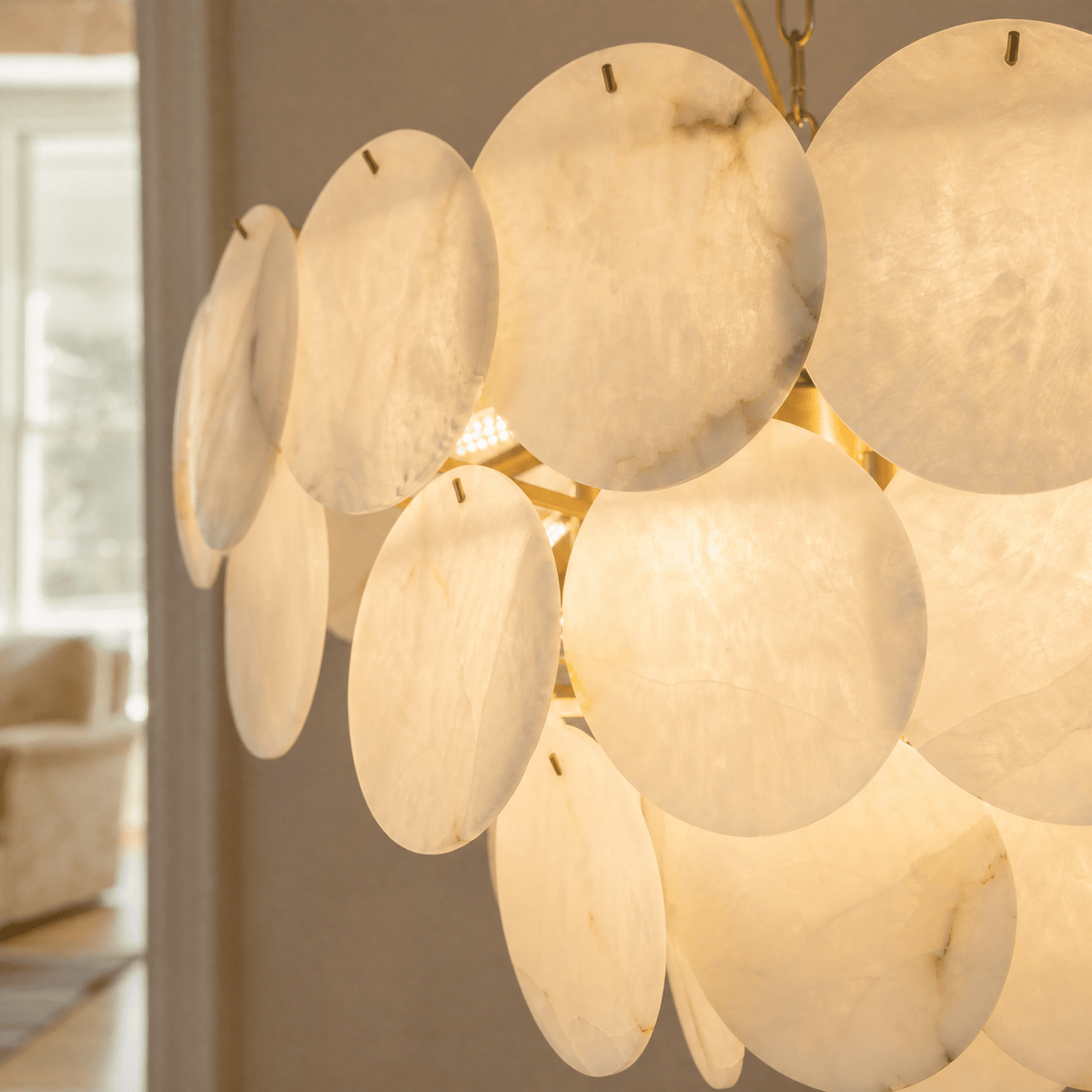 Hollis Modern Alabaster Round Chandelier - D500×H320Blushlighting