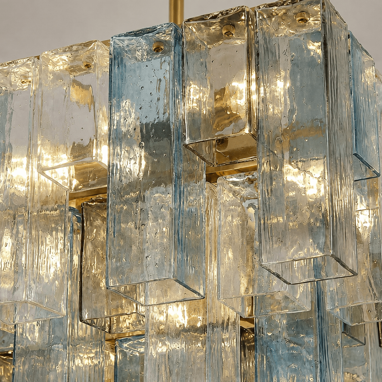 Living Room/Bedroom Chandelier – Artisan Murano Style Chromatic Vault - 45 x 45 cm (17.7 x 17.7 in)Blushlighting