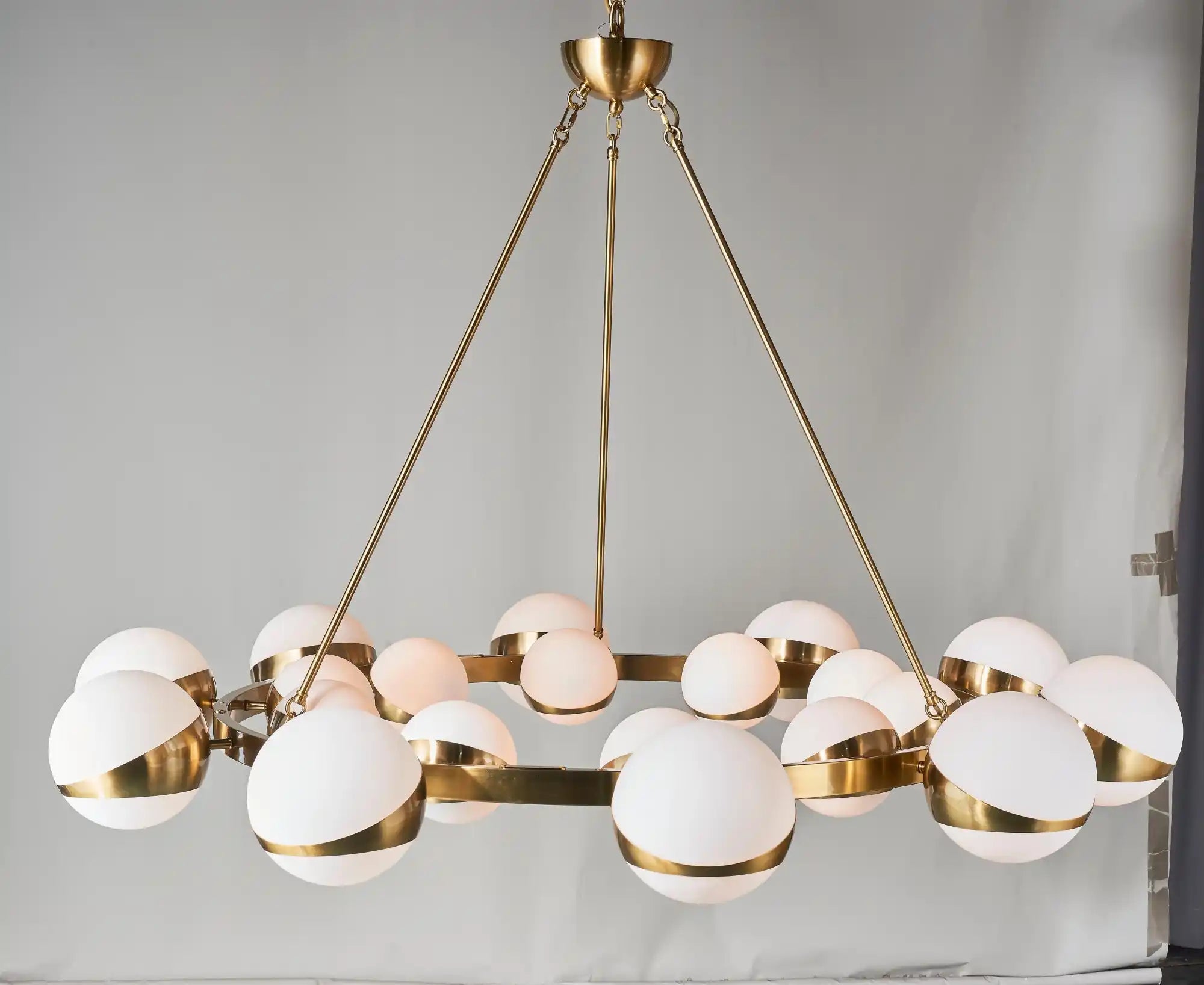 Lucca Sputnik Chandelier - LargeBlushlighting