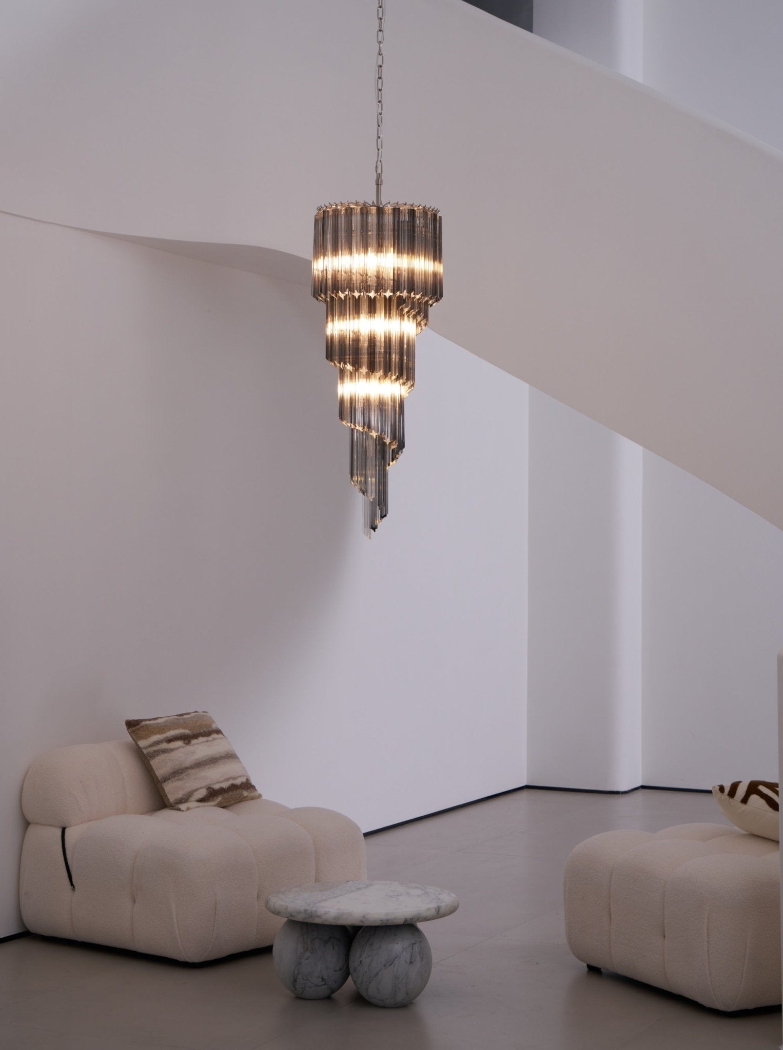 Lucente Noir Spiral Chandelier - ∅ 15.7″ x H 39.4″Grey+Clear Glass & NickelBlushlighting