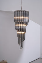 Lucente Noir Spiral Chandelier - ∅ 15.7″ x H 39.4″Grey+Clear Glass & NickelBlushlighting